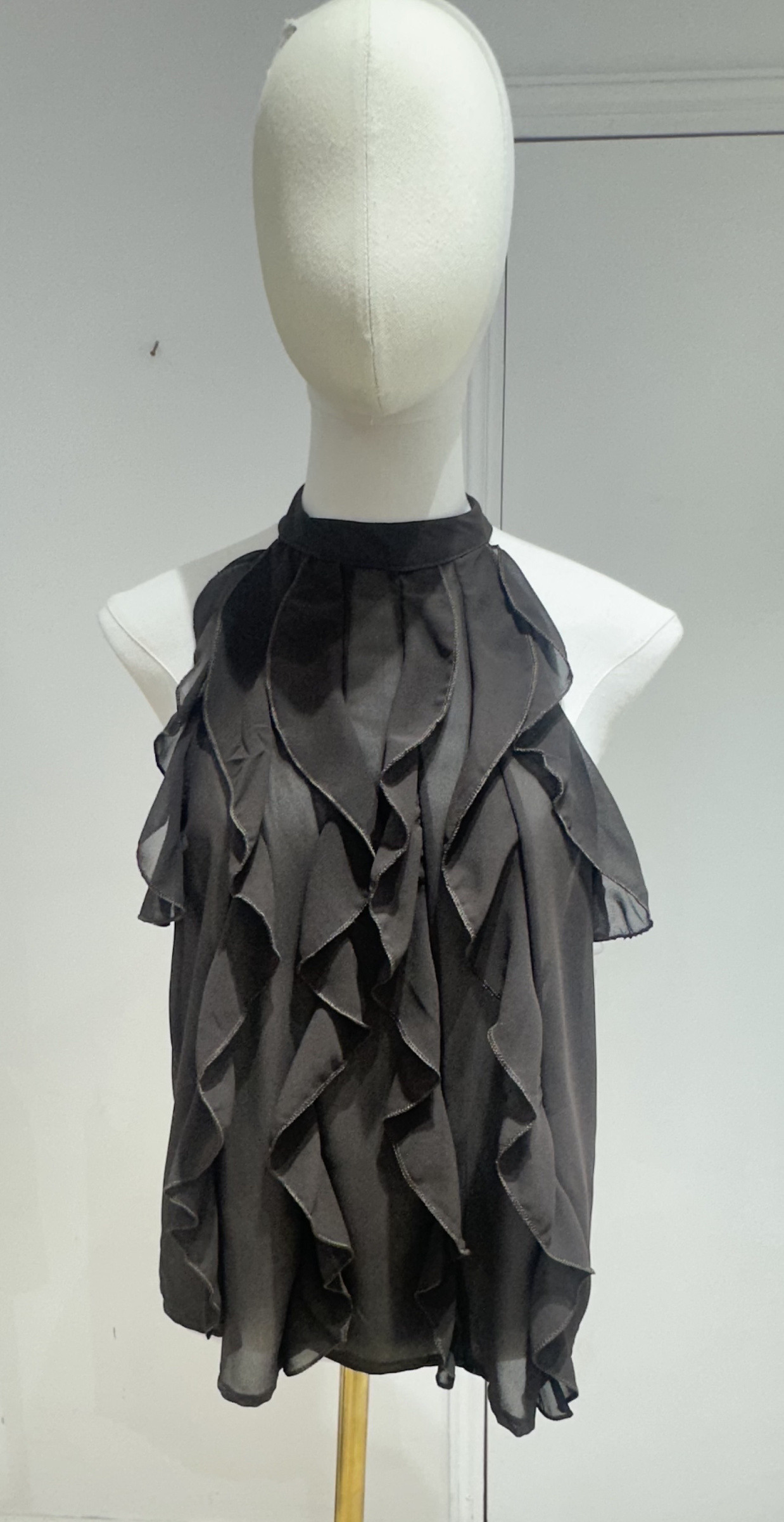 Wholesaler Studio170 - SLEEVELESS TOP WITH CASCADING RUFFLES