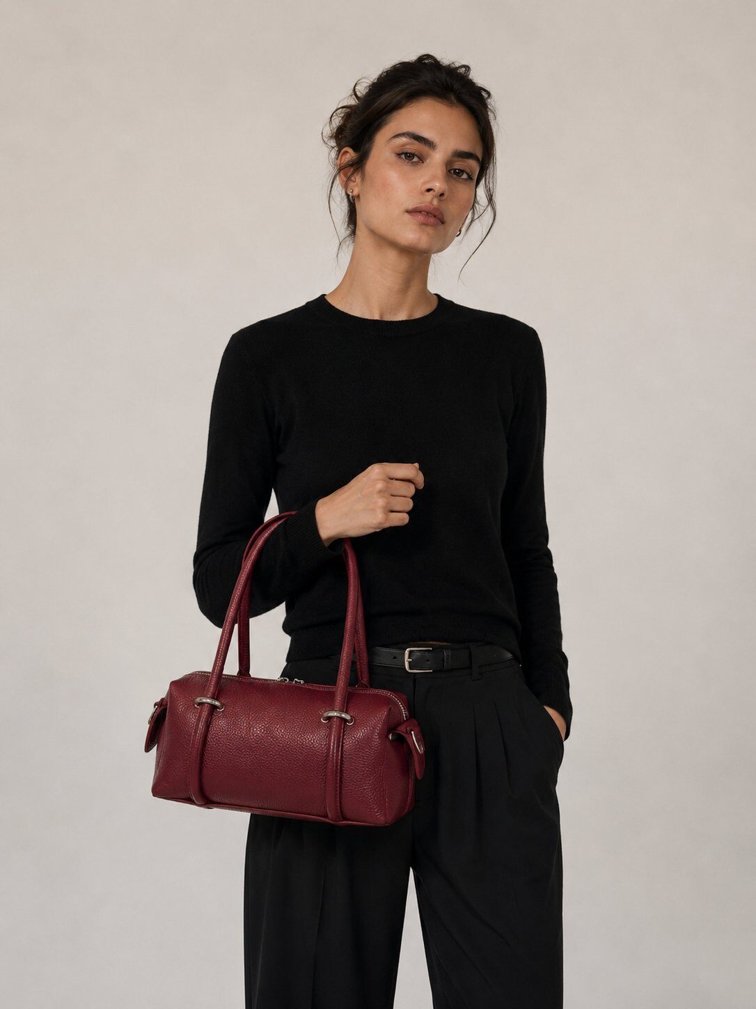 Wholesaler Suie Valentini - Small Genuine Leather Boston Bag with Detachable Shoulder Strap
