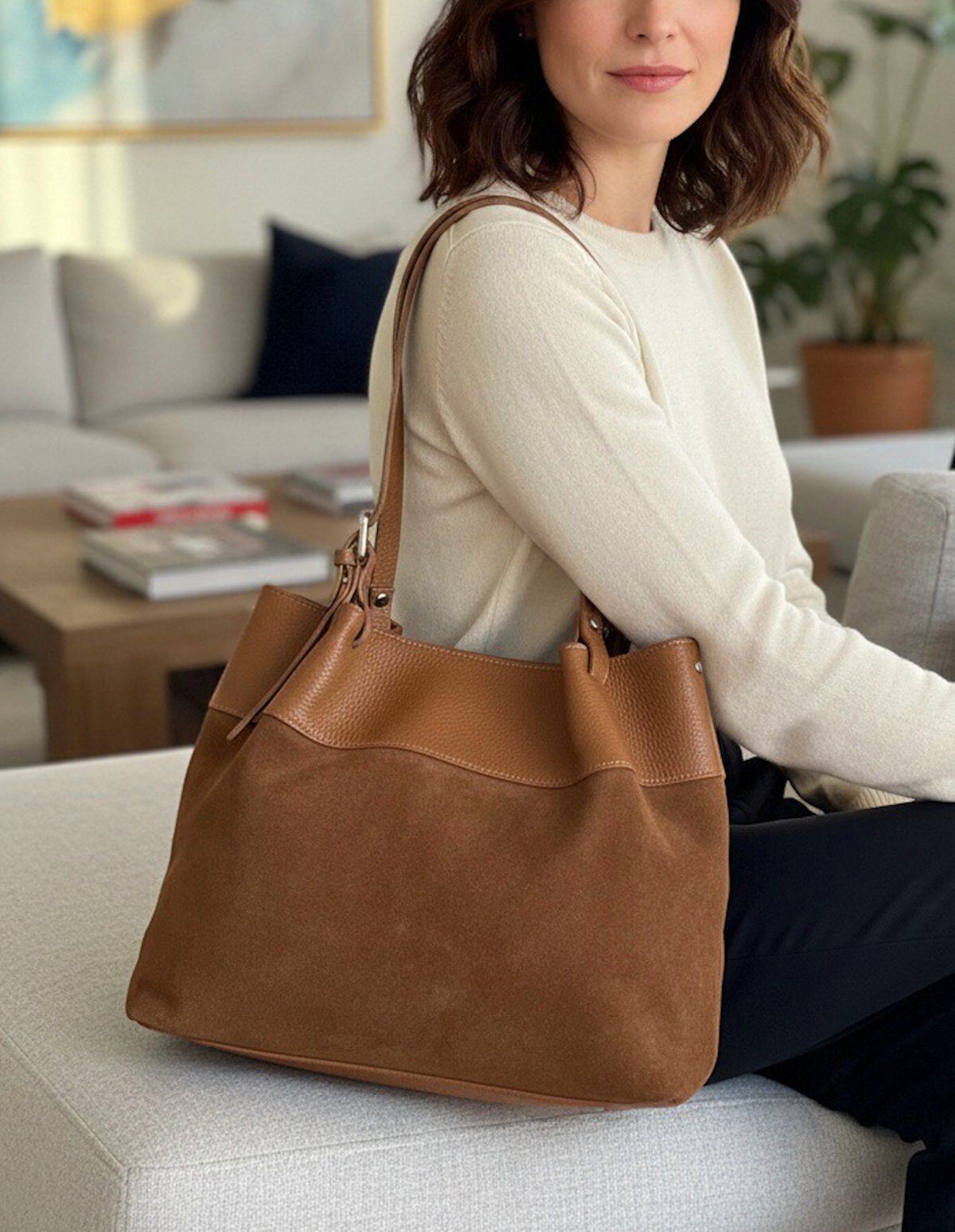 Mayorista Suie Valentini - Bolso de hombro de ante y cuero genuino