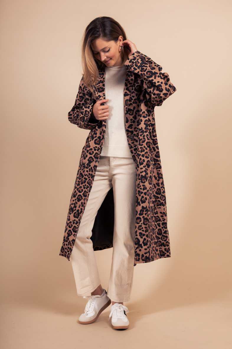 Wholesaler Suit.e - Leopard Print Trench Coat