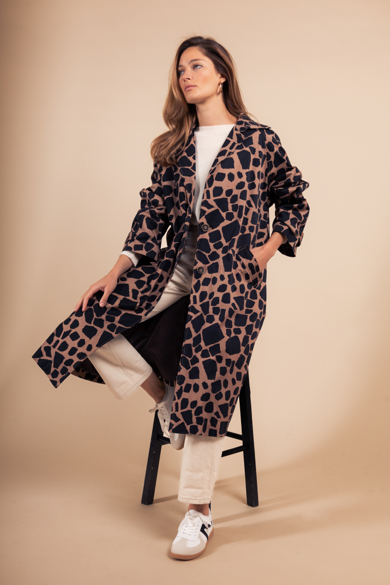 Wholesaler Suit.e - Leopard Print Trench Coat