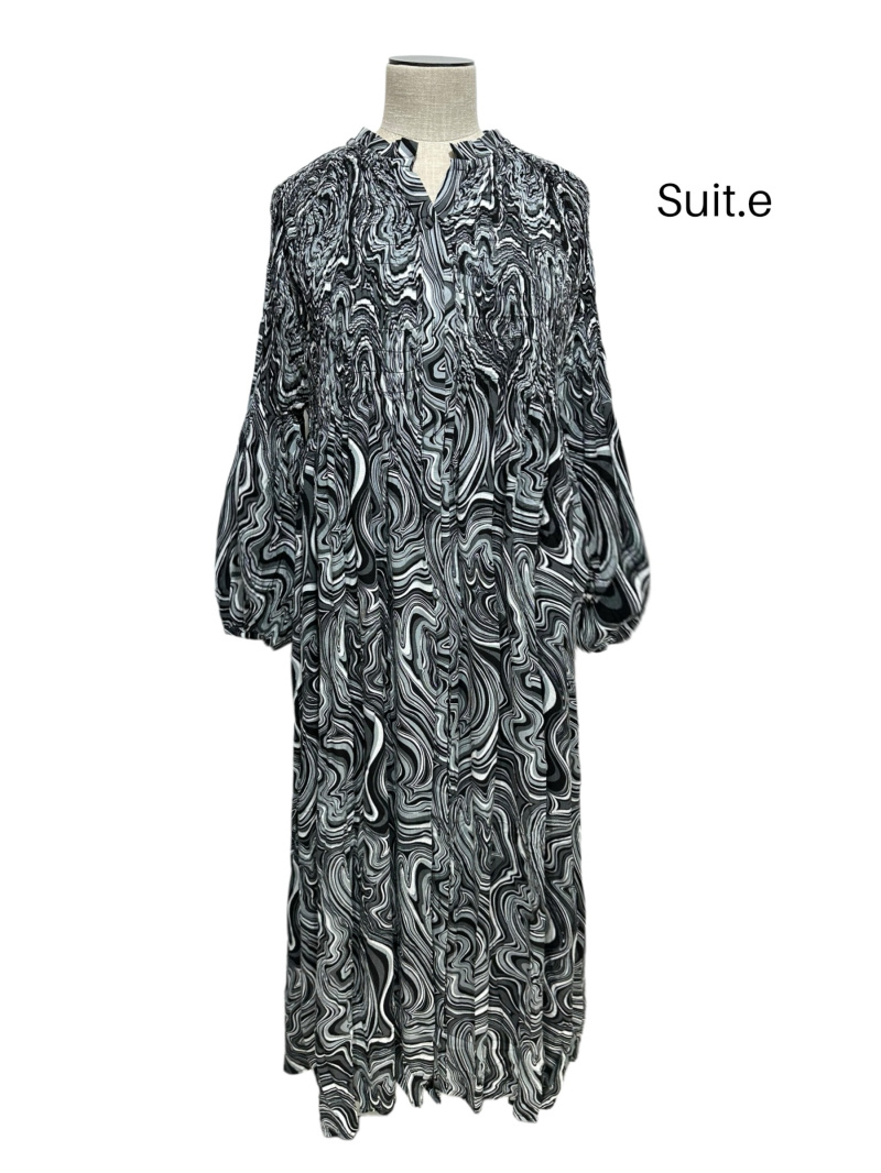 Wholesaler Suit.e - Dress