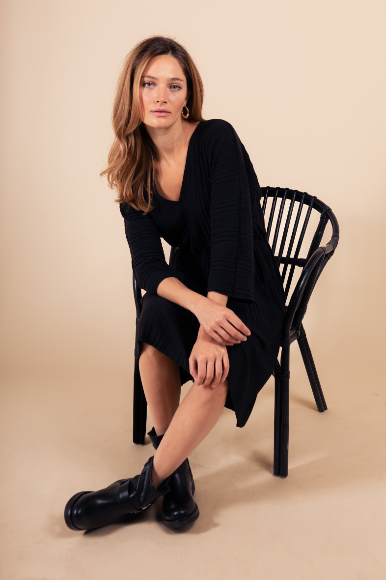 Wholesaler Suit.e - Short Pleated Velvet Dress