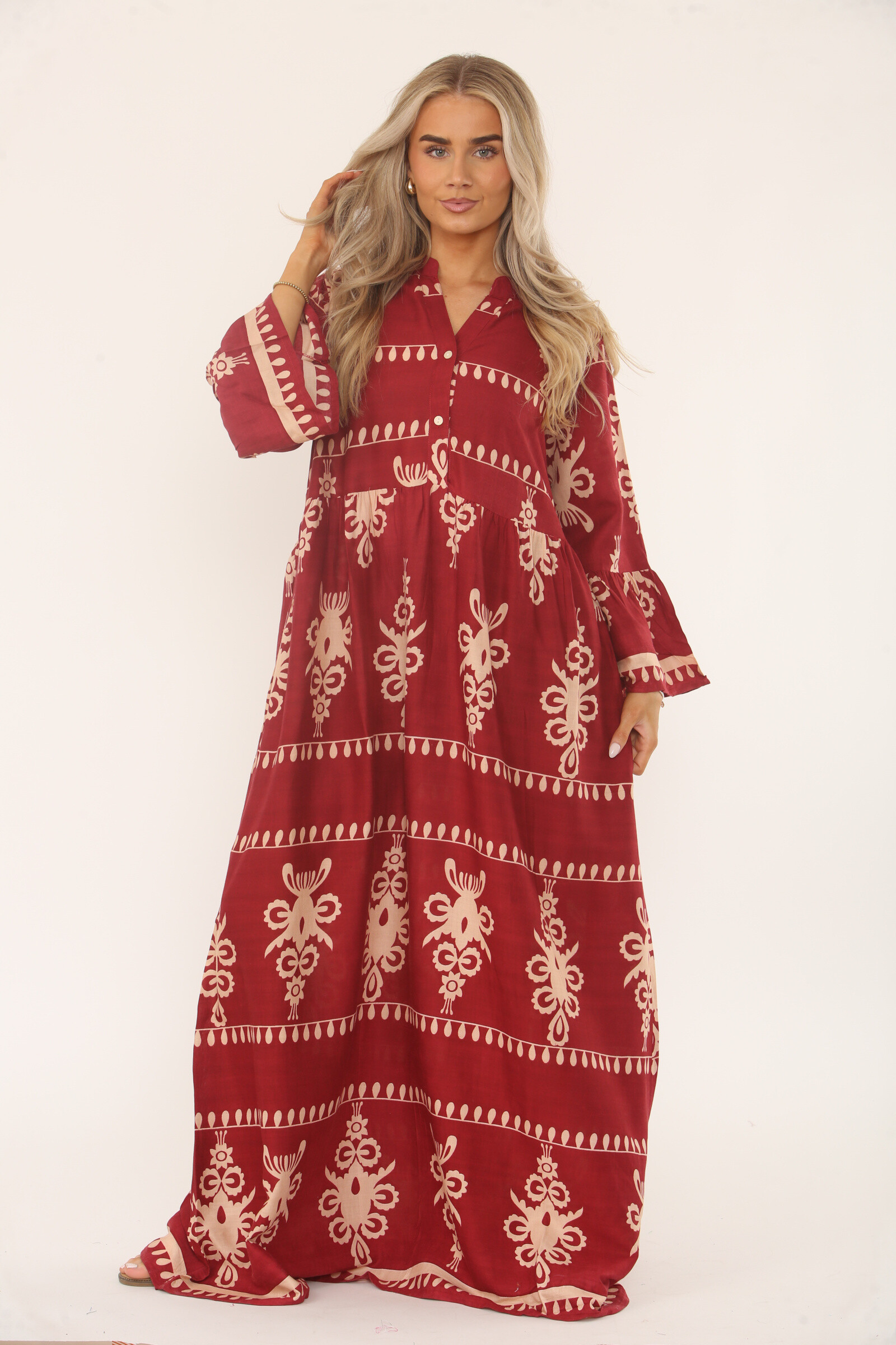 Grossiste Sumel - Robe longue bohème "Ornements d'Orient" Élégance ethnique et allure - 1270