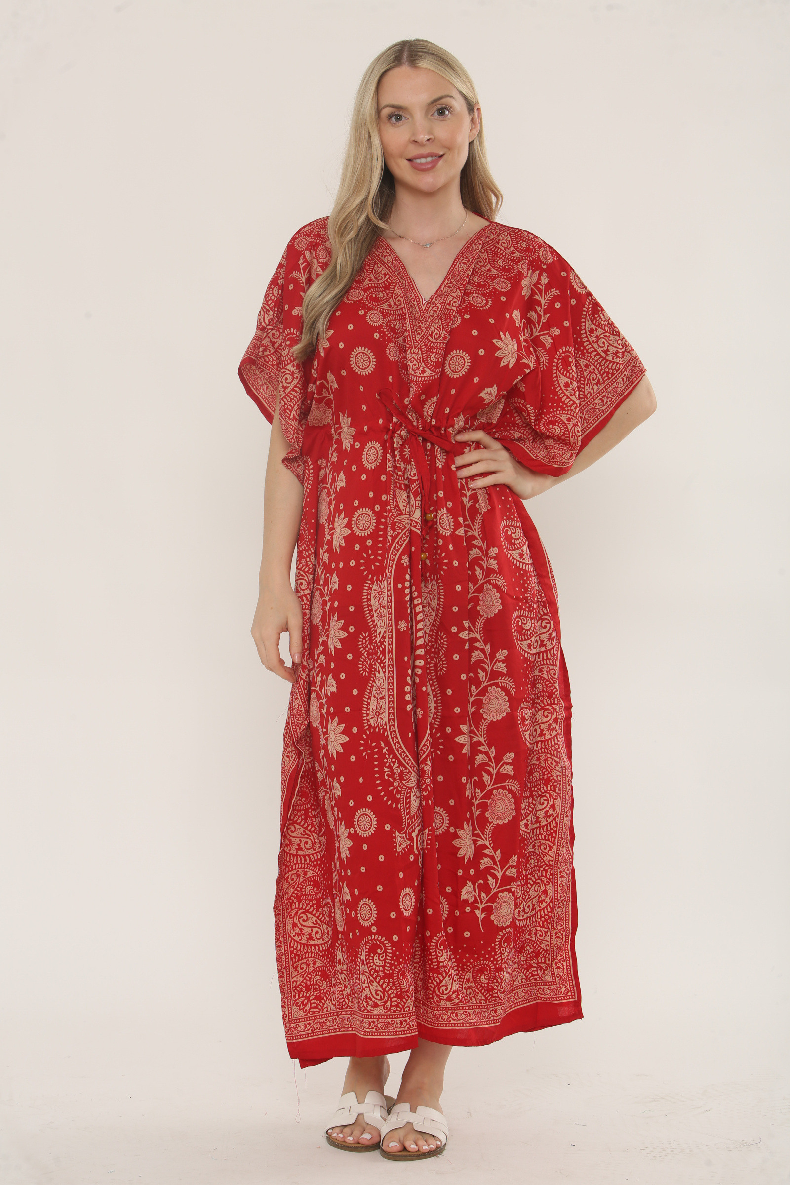 Großhändler Sumel - Langer Kaftan mit Paisley-Muster aus 100% Viskose - Hergestellt in Indien, bestickter Ausschnitt und verstellbarer Gürtel - Ref. C-1112