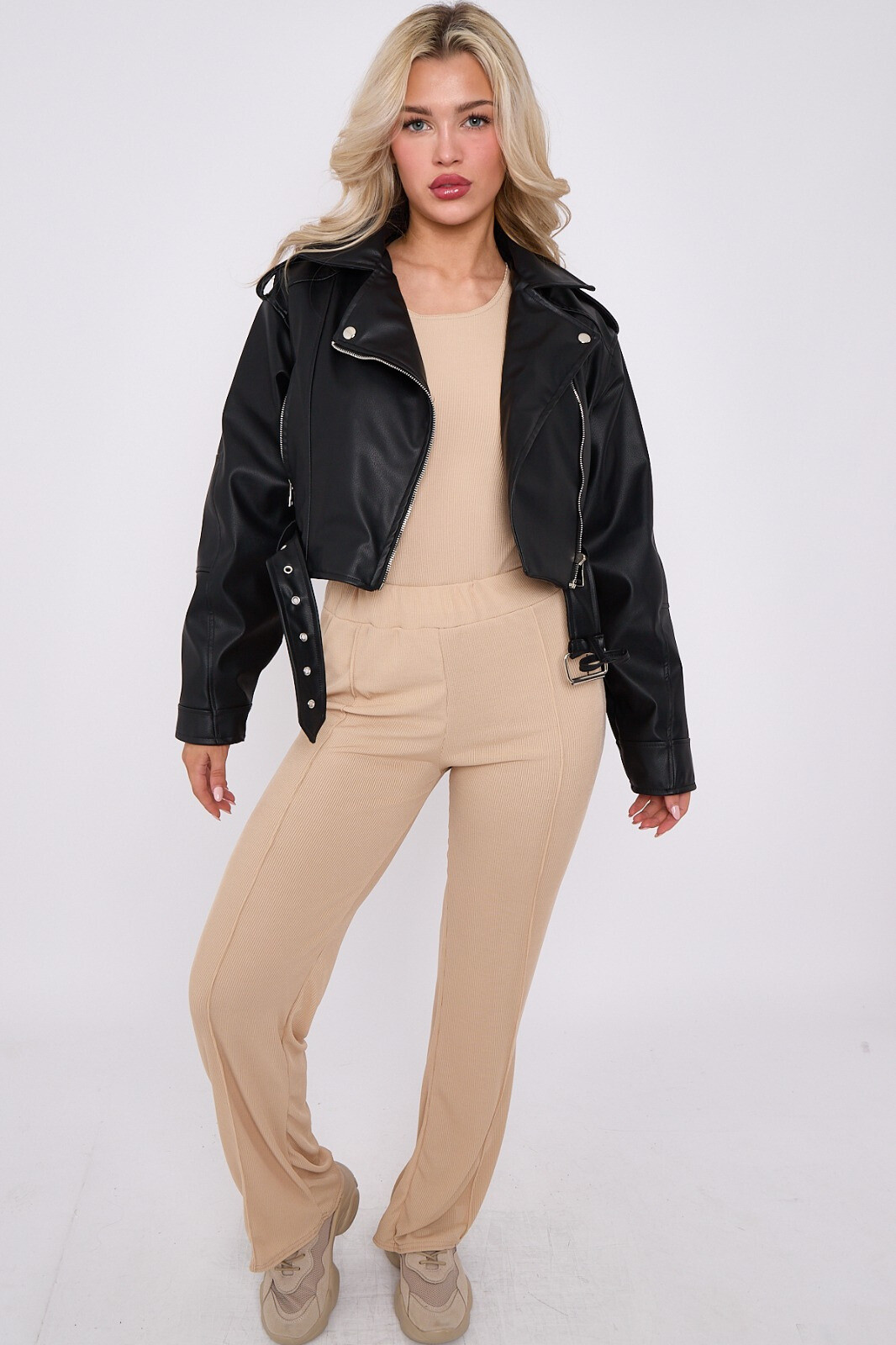 Grossiste Sumel - Veste en similicuir avec ceinture (ref 1666)