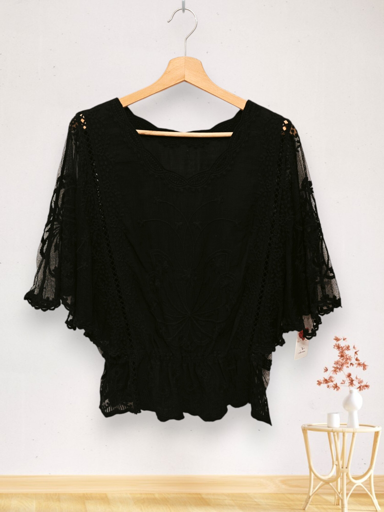 Wholesaler Sun Love - Embroidered blouse