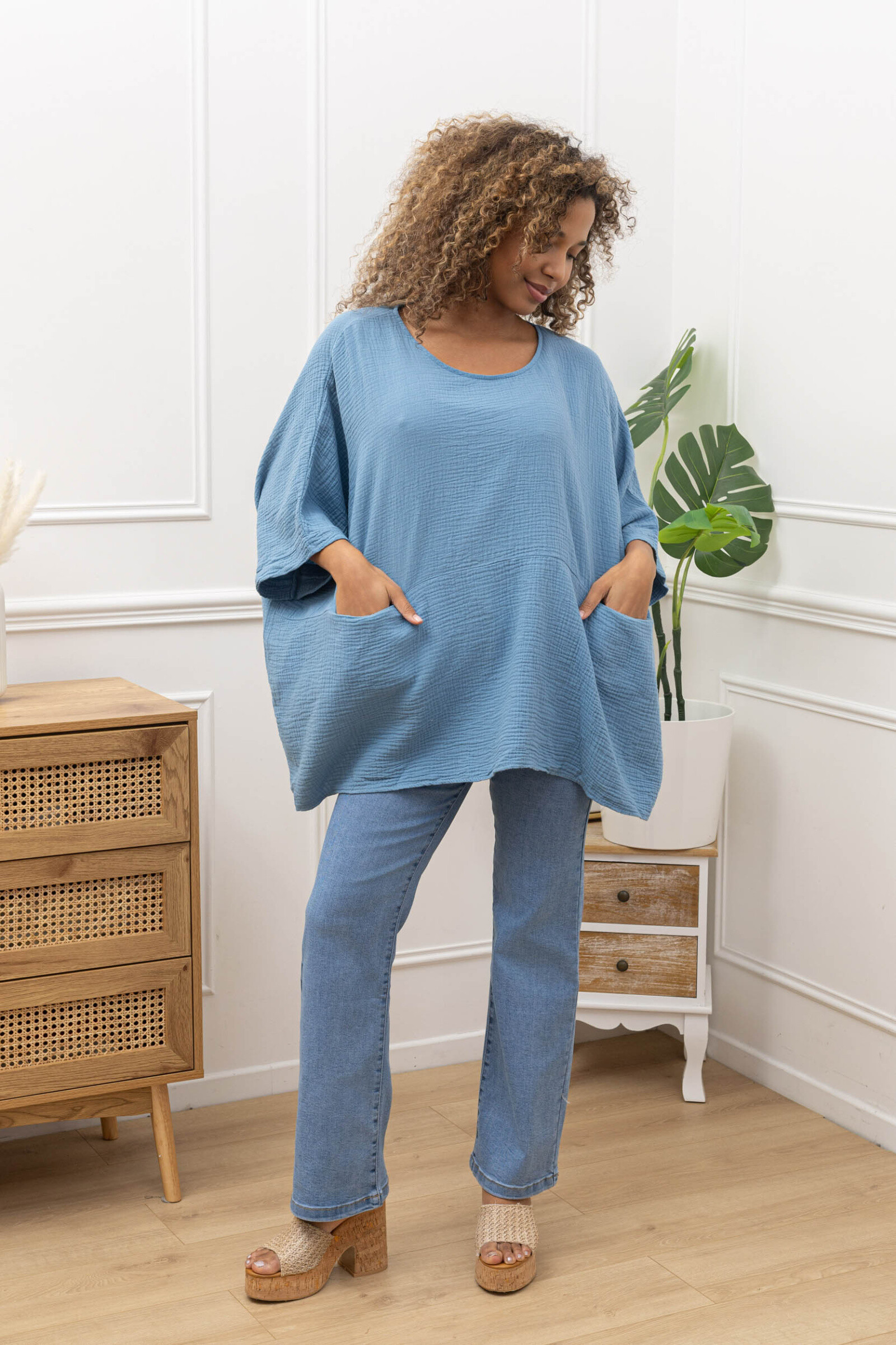 Großhändler Sun Love - Bluse mit Baumwollgaze -Taschen
