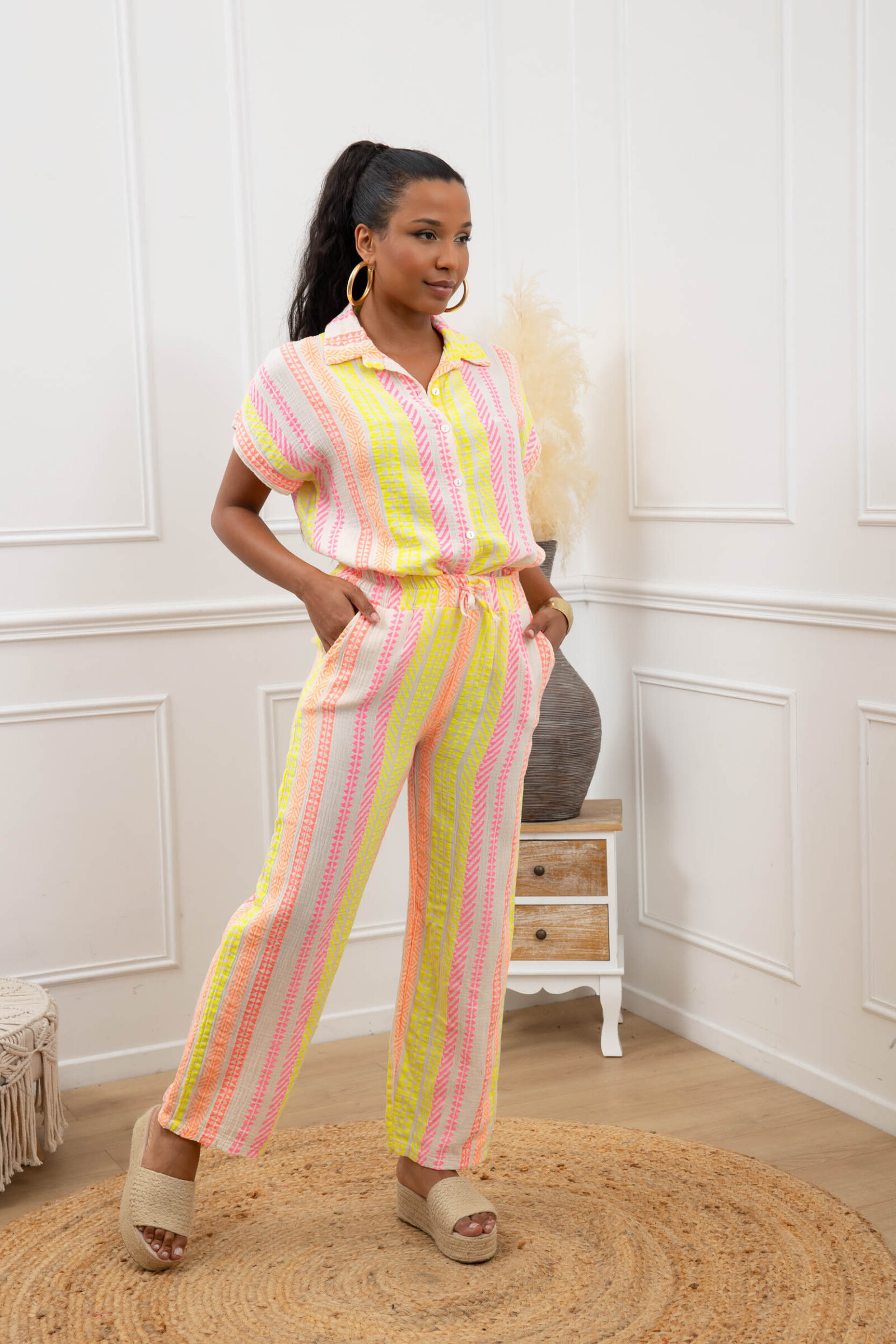 Wholesaler Sun Love - Salmon printed pants with lace and cotton gauze pockets