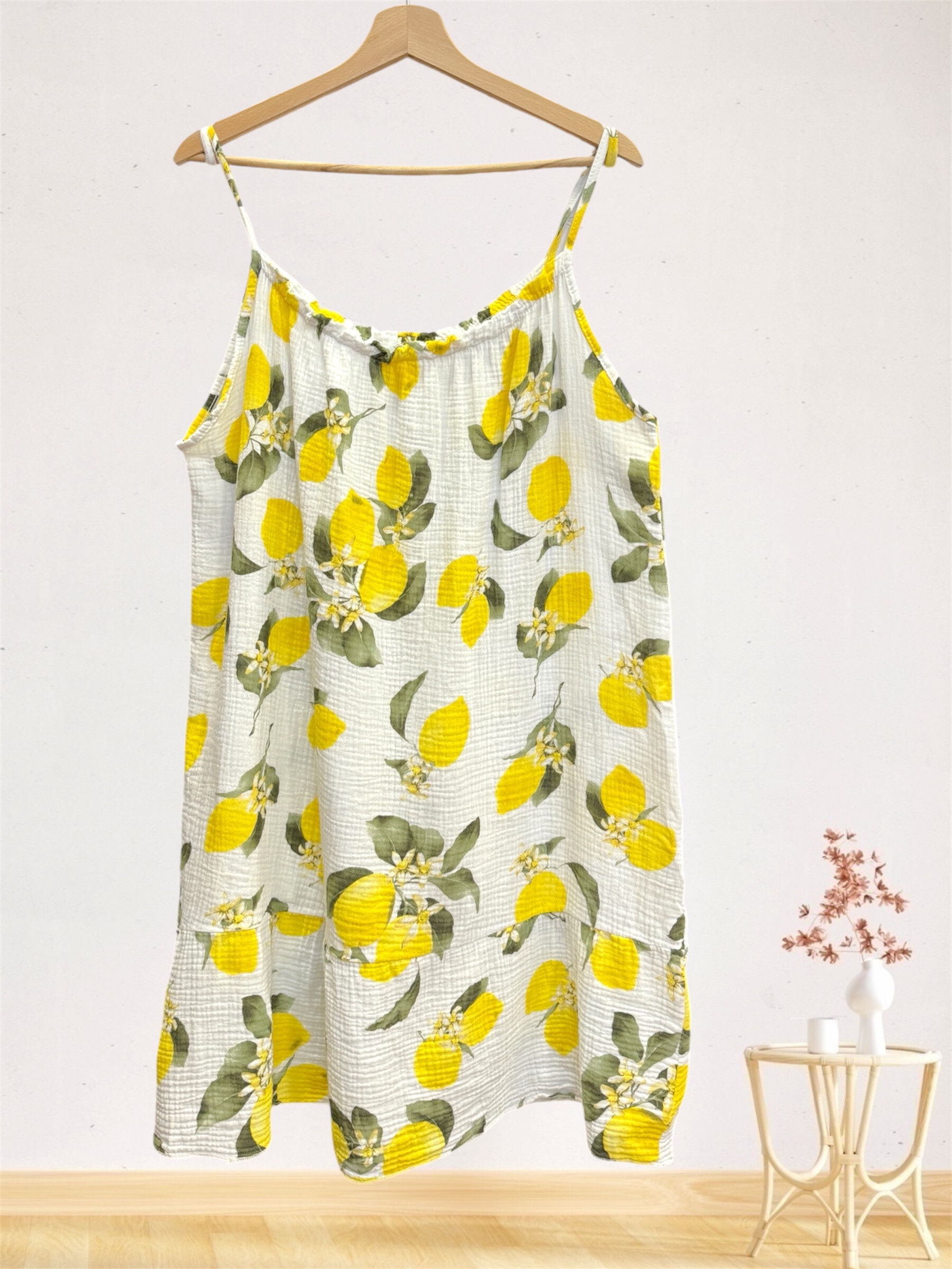 Wholesaler Sun Love - Lemon print cotton gauze strappy dress