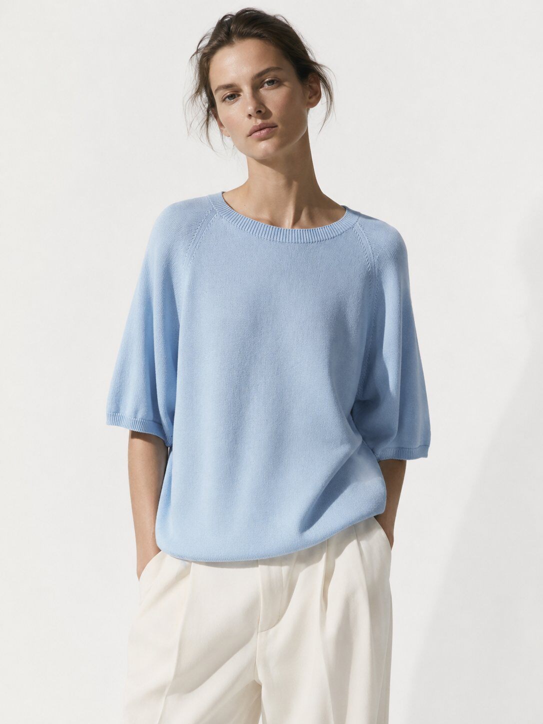 Grossiste SUNNY SELECT - Pull léger en maille à manches courtes – Coupe décontractée col rond