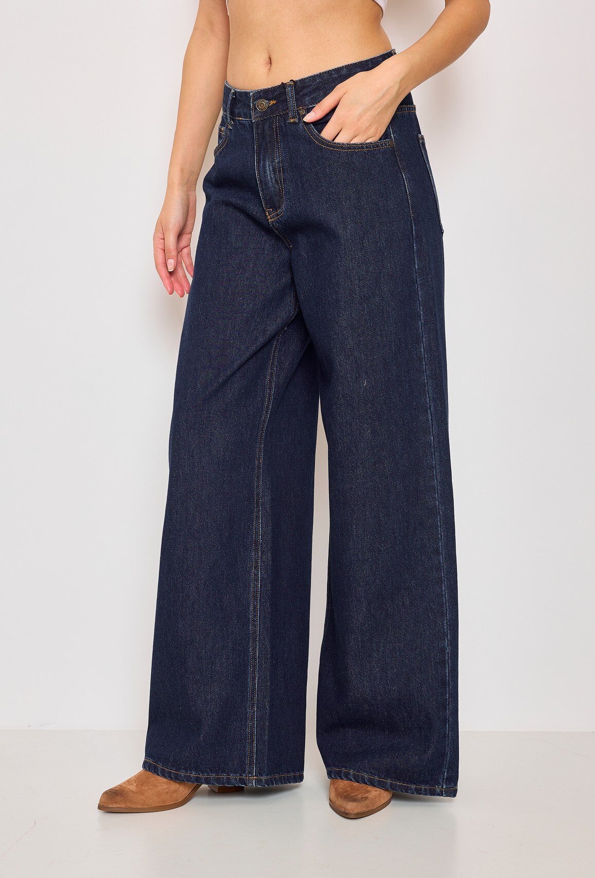 Wholesaler Sunny Studio - Wide-leg denim pants