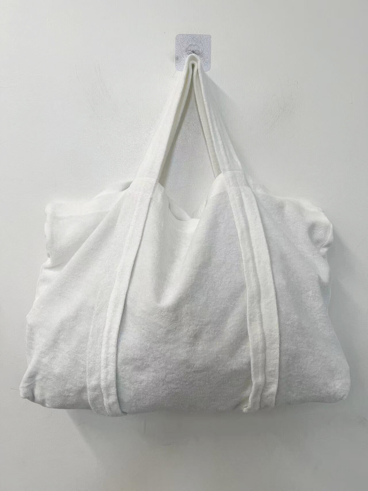 Grossiste Sunny Studio - Sac de sport en tissu doux