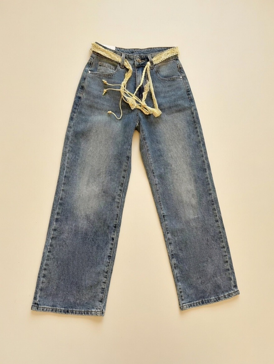 Grossiste SUNSHINE - Jean Femme Coupe Droite Printemps/Été 2026
