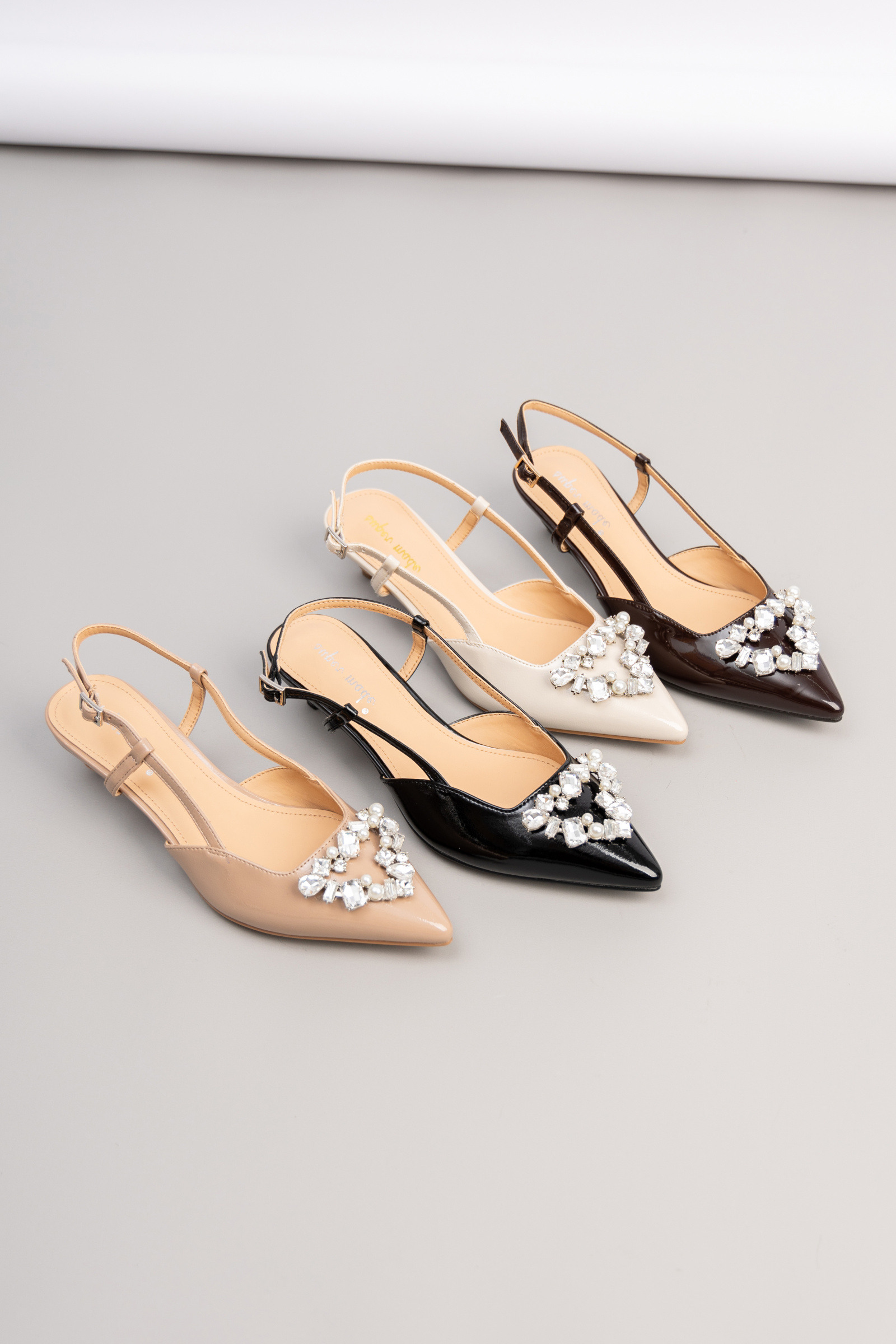 Wholesaler Super Mode | Belle Women - Slingback pumps with low heels and embellishment