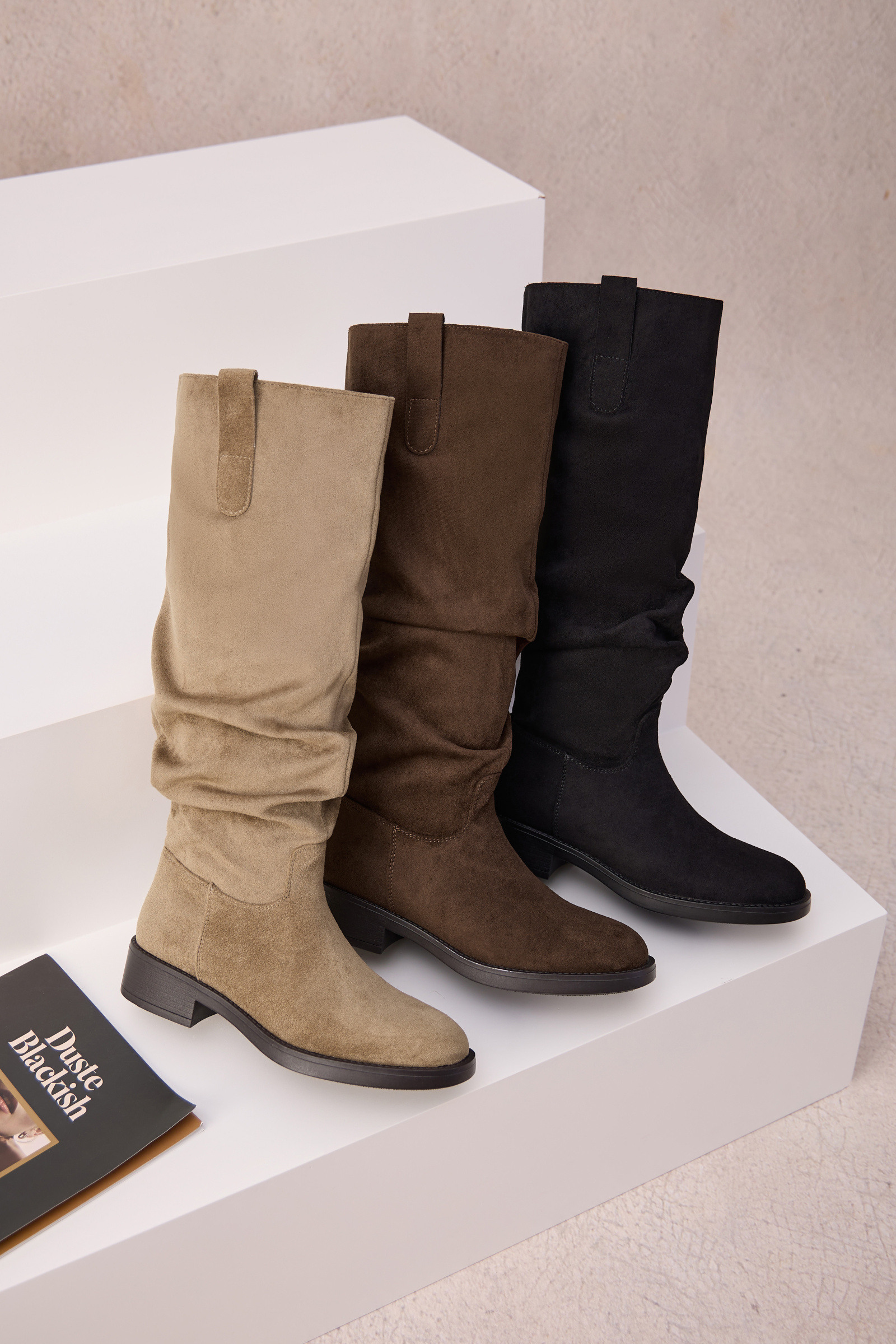 Wholesaler Inia. - Slouchy suede flat boots