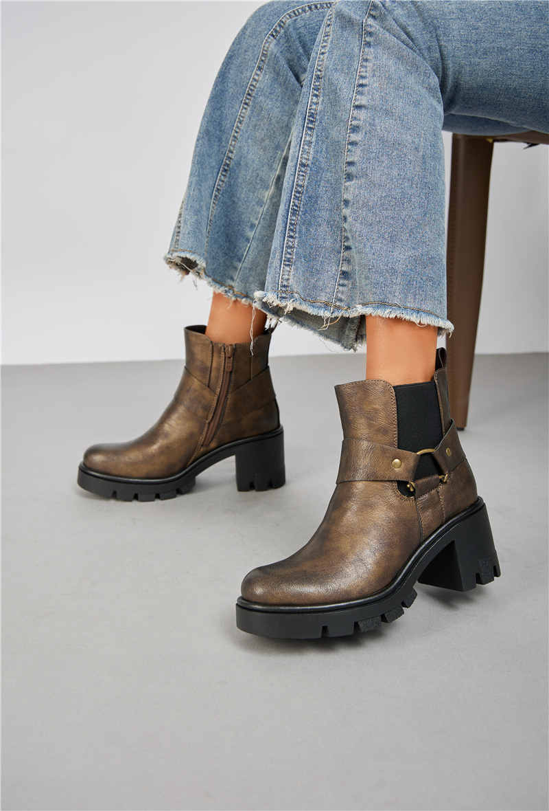 Mayorista Super Mode | Belle Women - Botines estilo western con efecto envejecido y tacón ancho