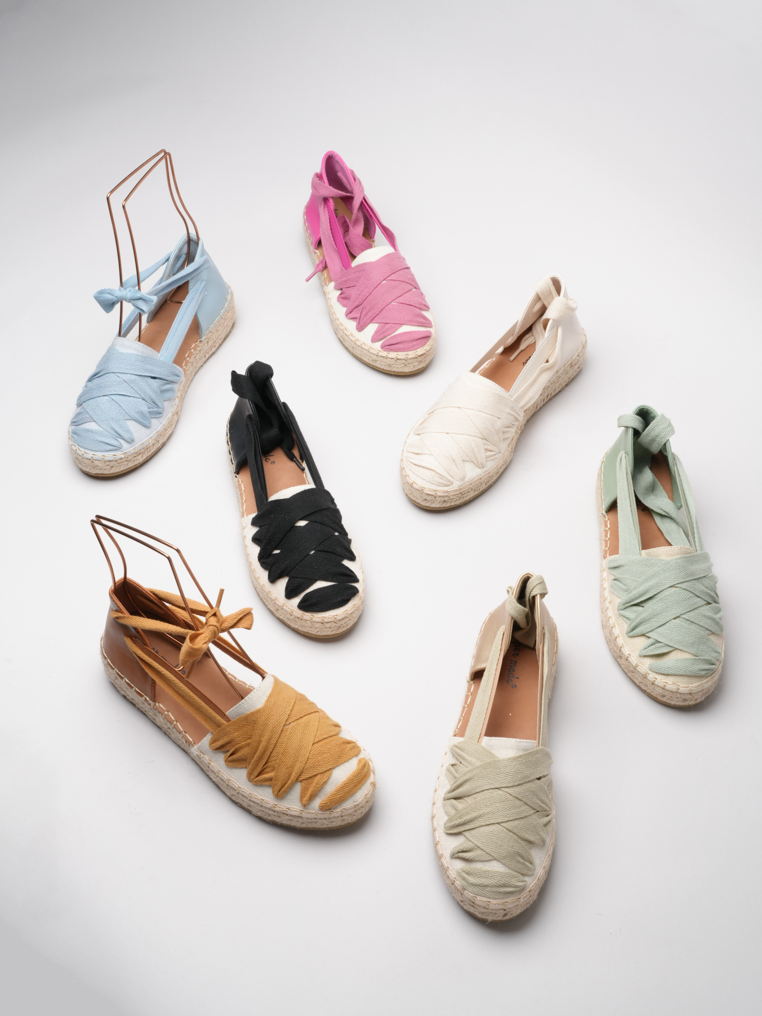 Wholesaler Super Mode | Belle Women - Espadrille sandals with intertwined laces