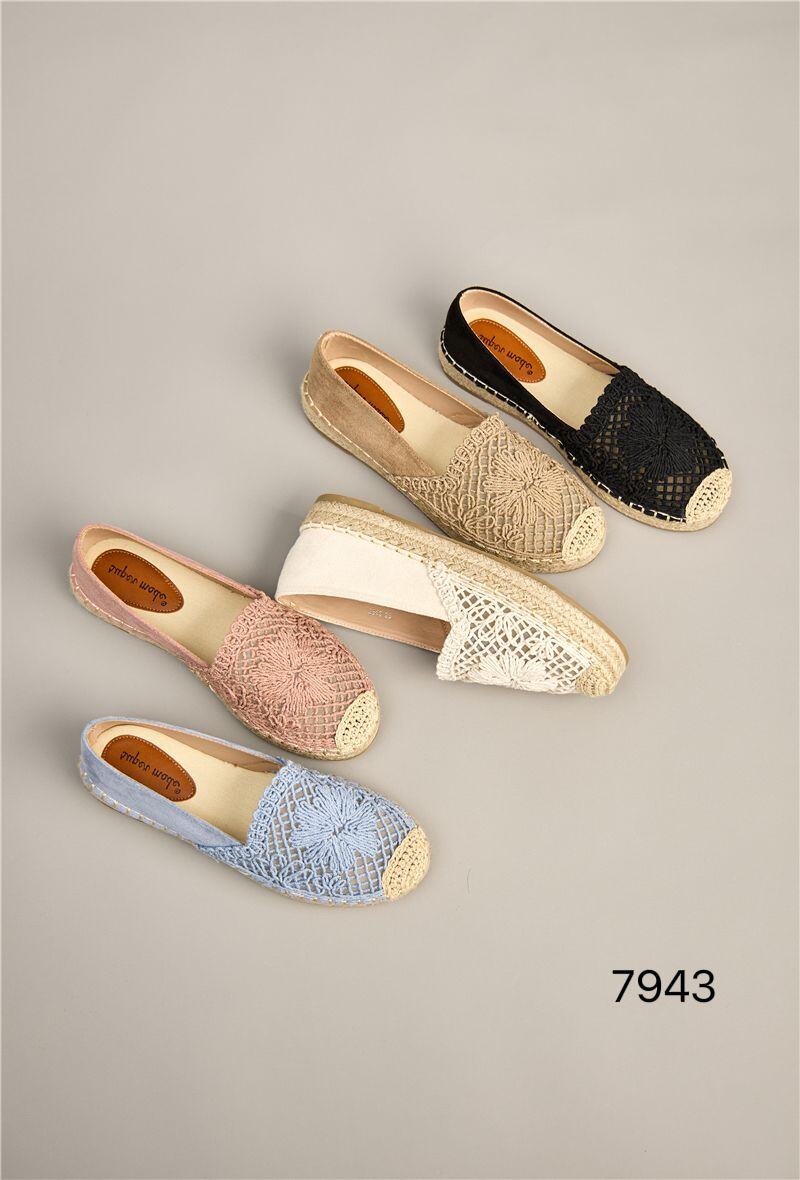 Wholesaler Super Mode | Belle Women - Flat woven espadrille with floral pattern