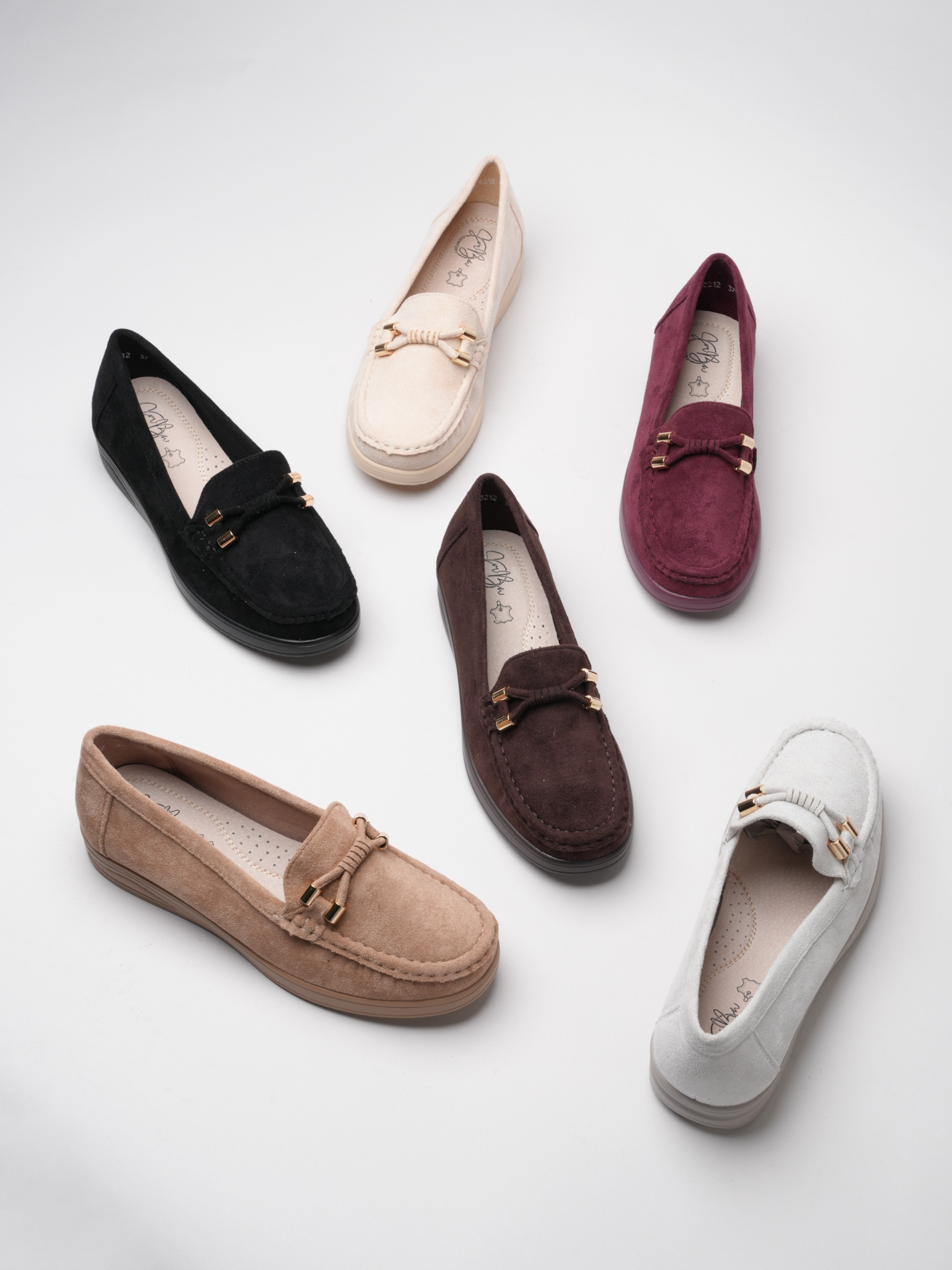 Wholesaler Super Mode | Belle Women - Comfort suede loafers with leather sole and decorative buckle