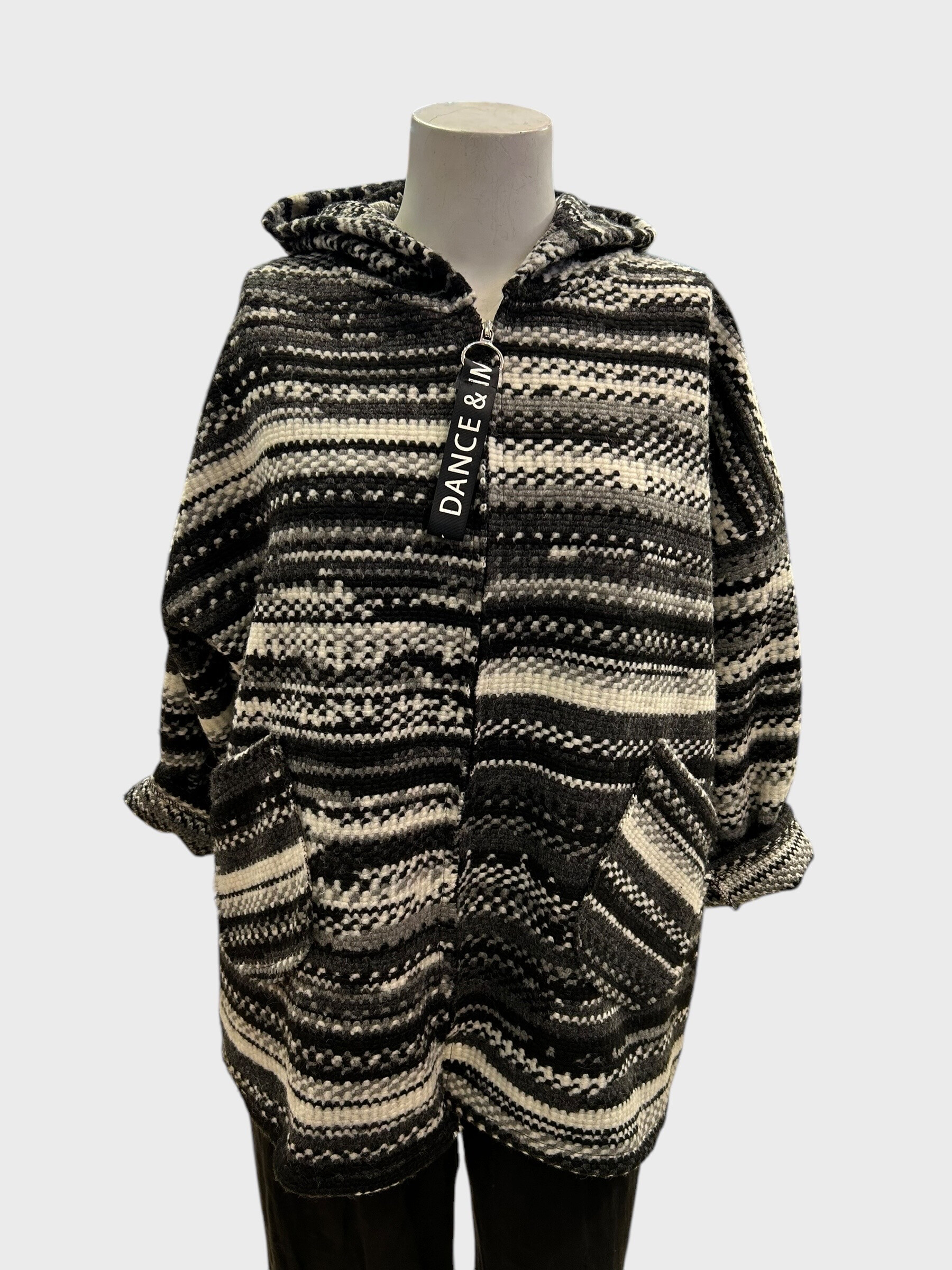 Wholesaler Superbelle - OVERSIZED VEST JACKET WITH HOOD AND ZIPPER AND TWO POCKETS,