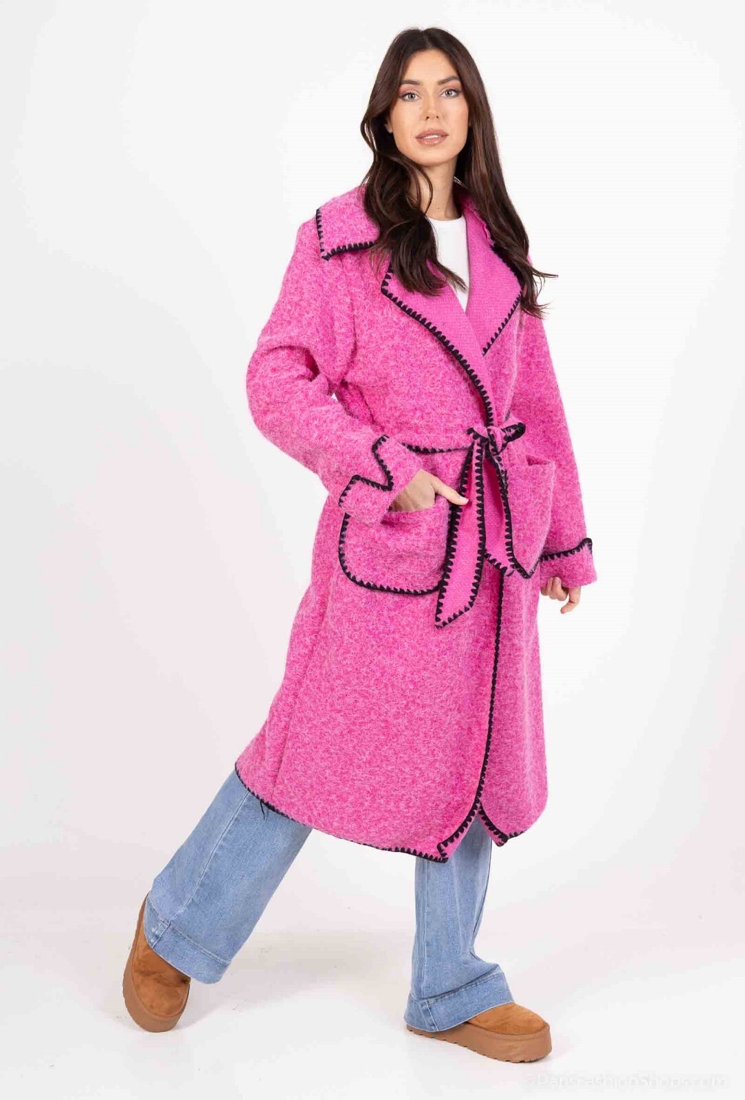 Grossiste Superbelle - MANTEAU LEGER 2 POCHES DEVANT FERMEE AVEC UNE CEINTURE