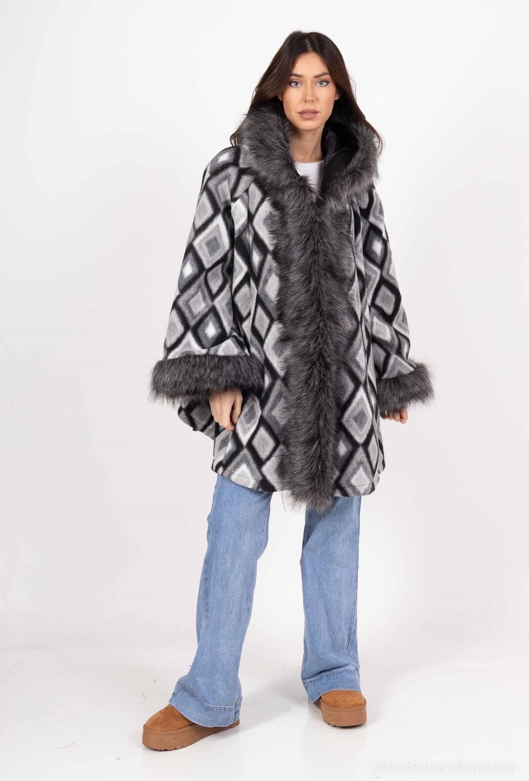 Grossiste Superbelle - Manteau avec fourrure elegant