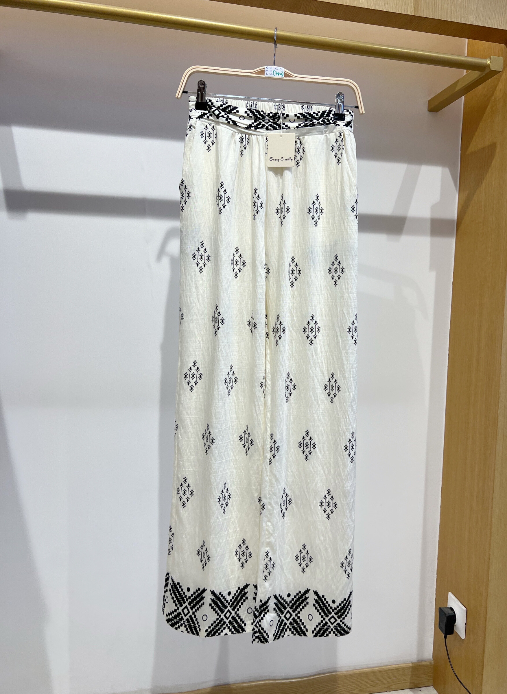 Wholesaler Suzzy & Milly - printed shirt
