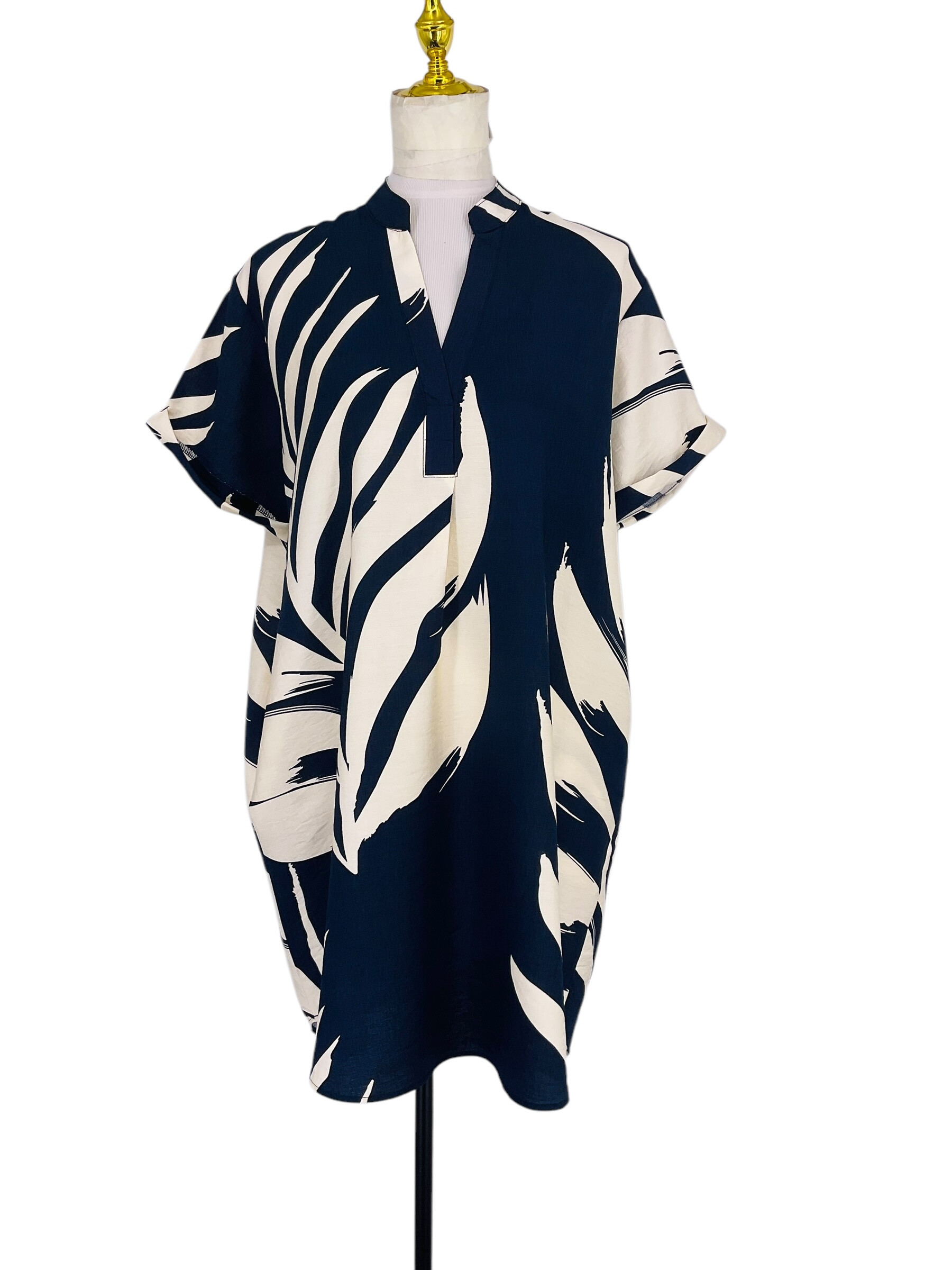 Wholesaler Sweet Miss - Printed tunic V -neck foliage