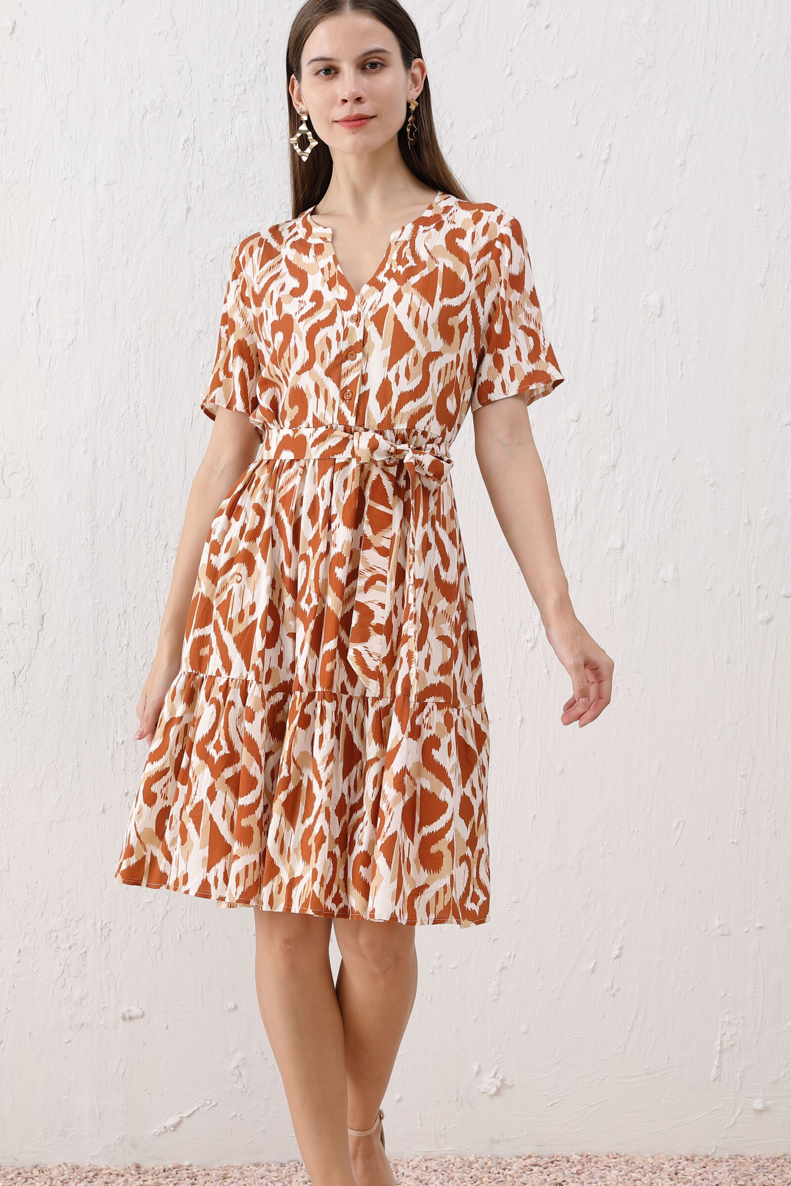 Wholesaler Sweet Miss - V-neck printed dress with belt
