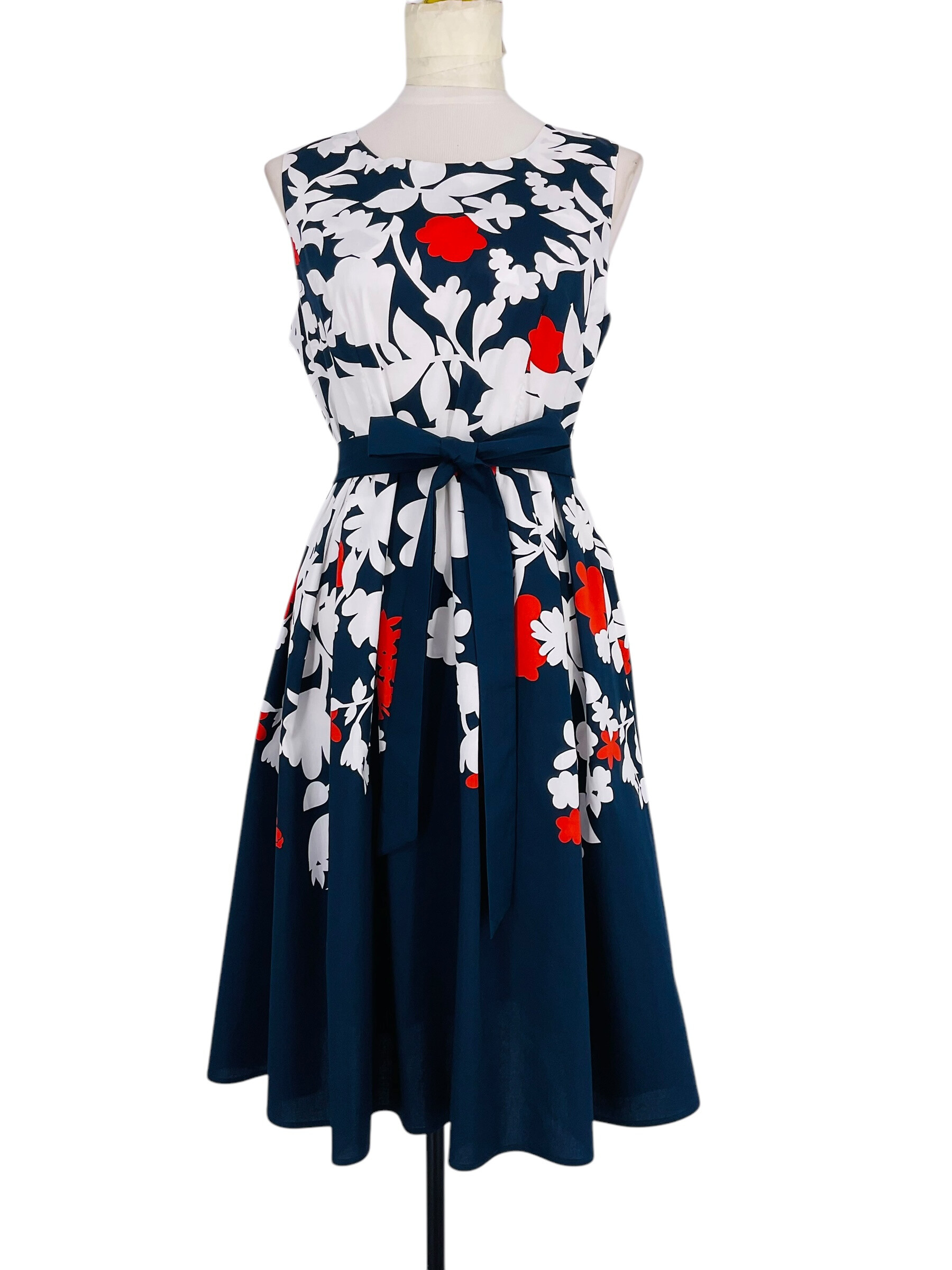 Wholesaler Sweet Miss - Flower -printed flared cotton dress with fabric belt