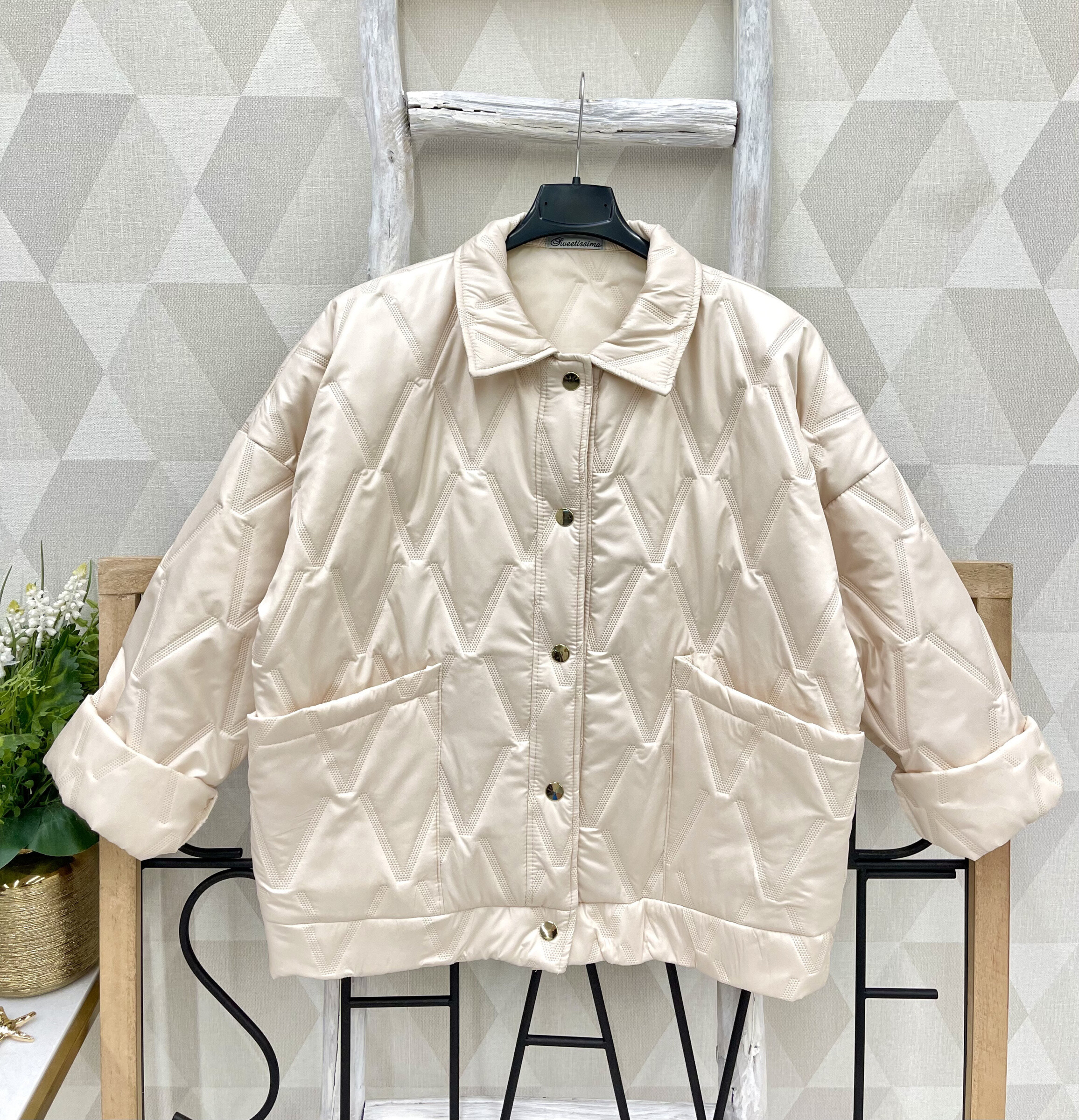 Großhändler Sweetissima - Kurzmantel mit Taschen und Knöpfen