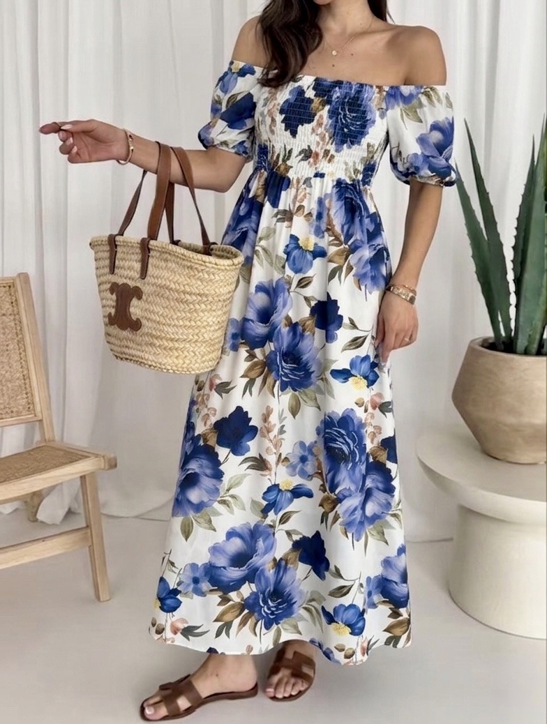 Wholesaler Sweetissima - Long dress with floral print