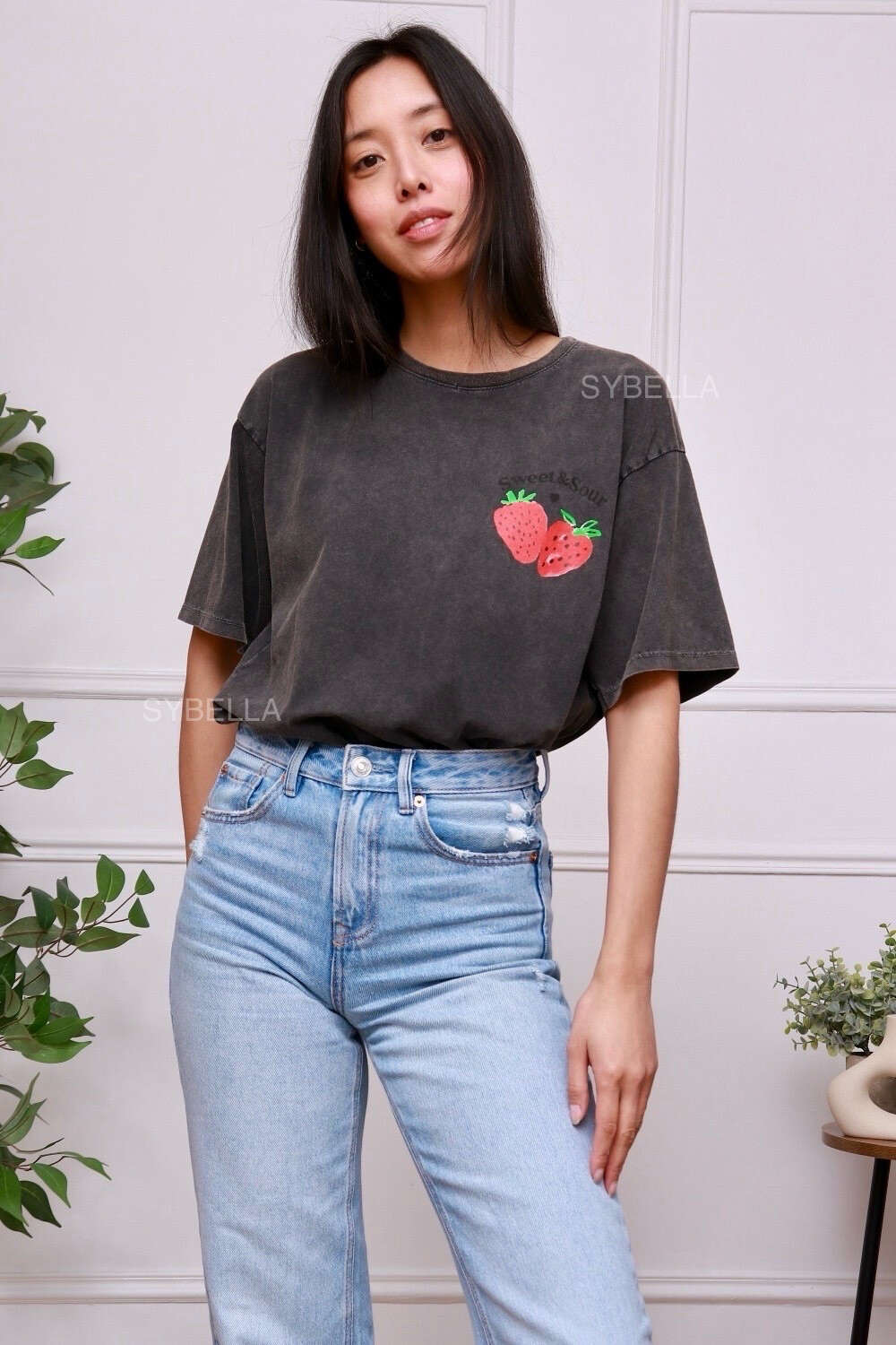 Grossiste SYBELLA - T-Shirt fraise, coton premium délavé
