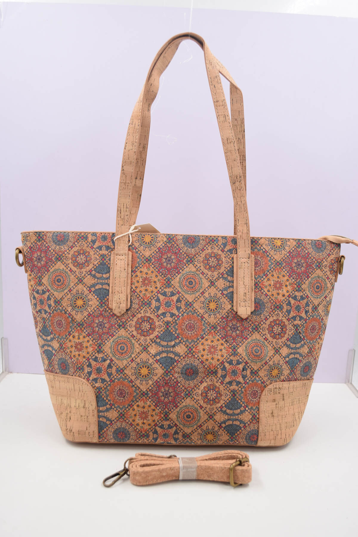 Grossiste SyStyle - Sac cabas en liège naturel à motif mandala marocain, grand volume écologique, bandoulière croisée fournie