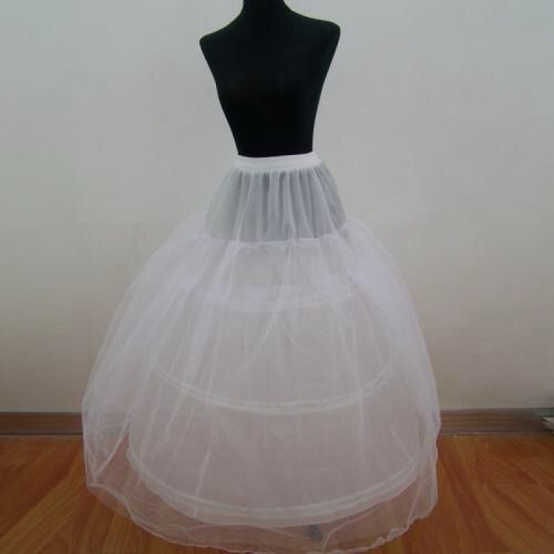Wholesaler T.L. MARIAGE - 3 hoops petticoat