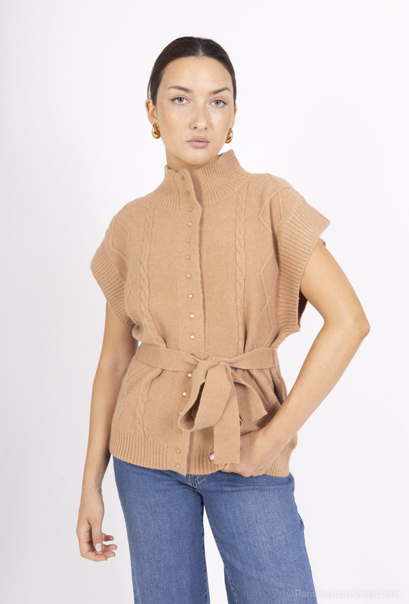 Großhändler Tandem - ÄRMELLOSE PULLOVERWESTE AUS STRICKPULLOVER MIT PERLENKNOPFMUSTER