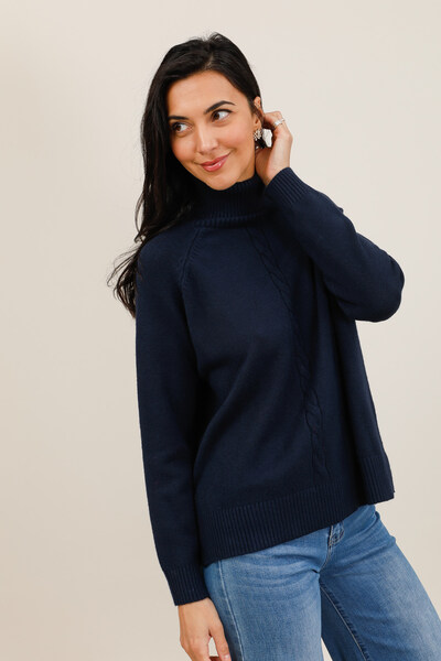 Grossista Tandem - MAGLIONE A COLLO ALTO CON TRECCE Grossista Tandem - MAGLIONE A COLLO ALTO CON TRECCE