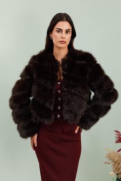 Grossiste Tandem - Veste courte fausse fourrure Grossiste Tandem - Veste courte fausse fourrure