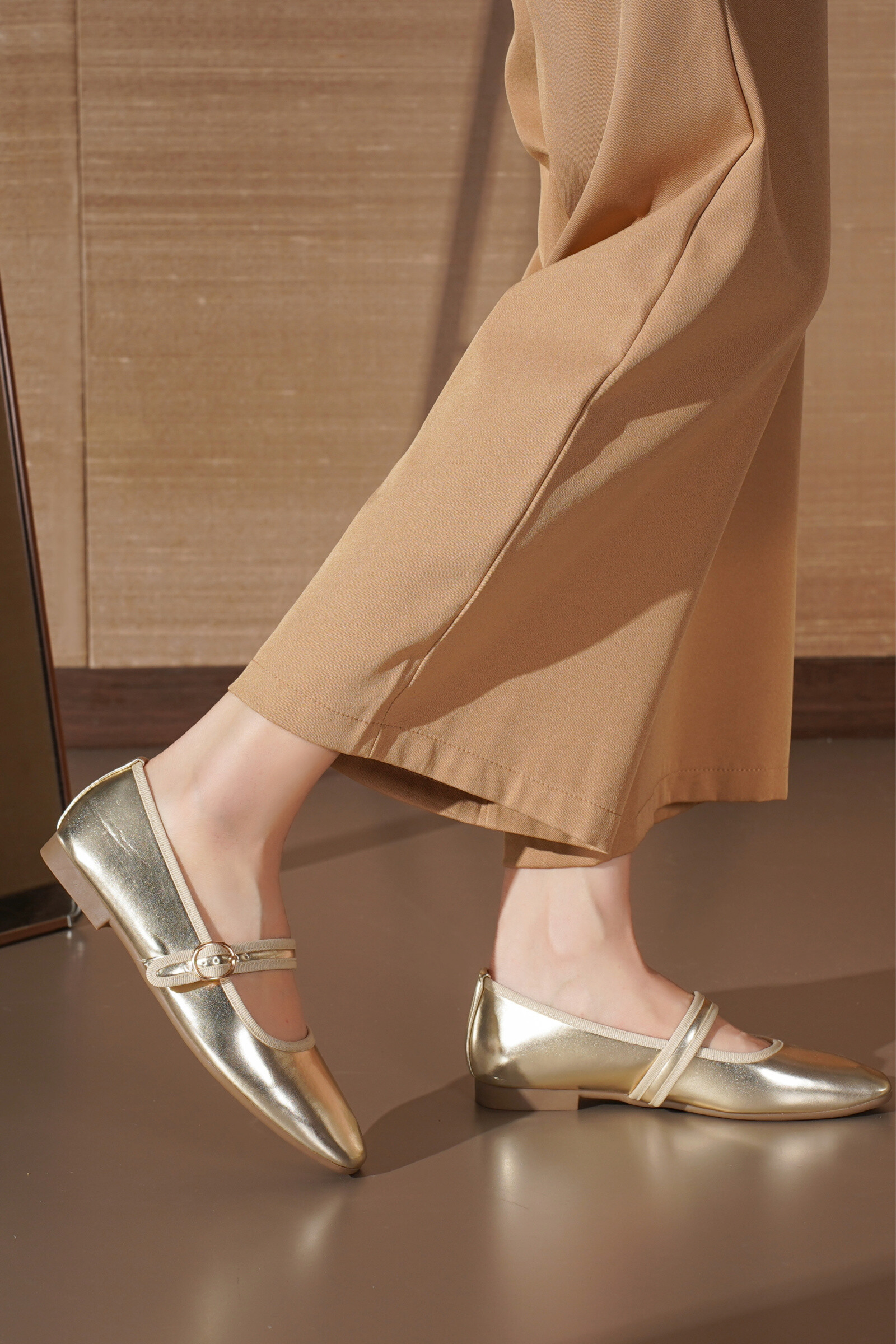 Wholesaler TANIA - C'M Paris - BABIES STRAP BALLERINA FLATS
