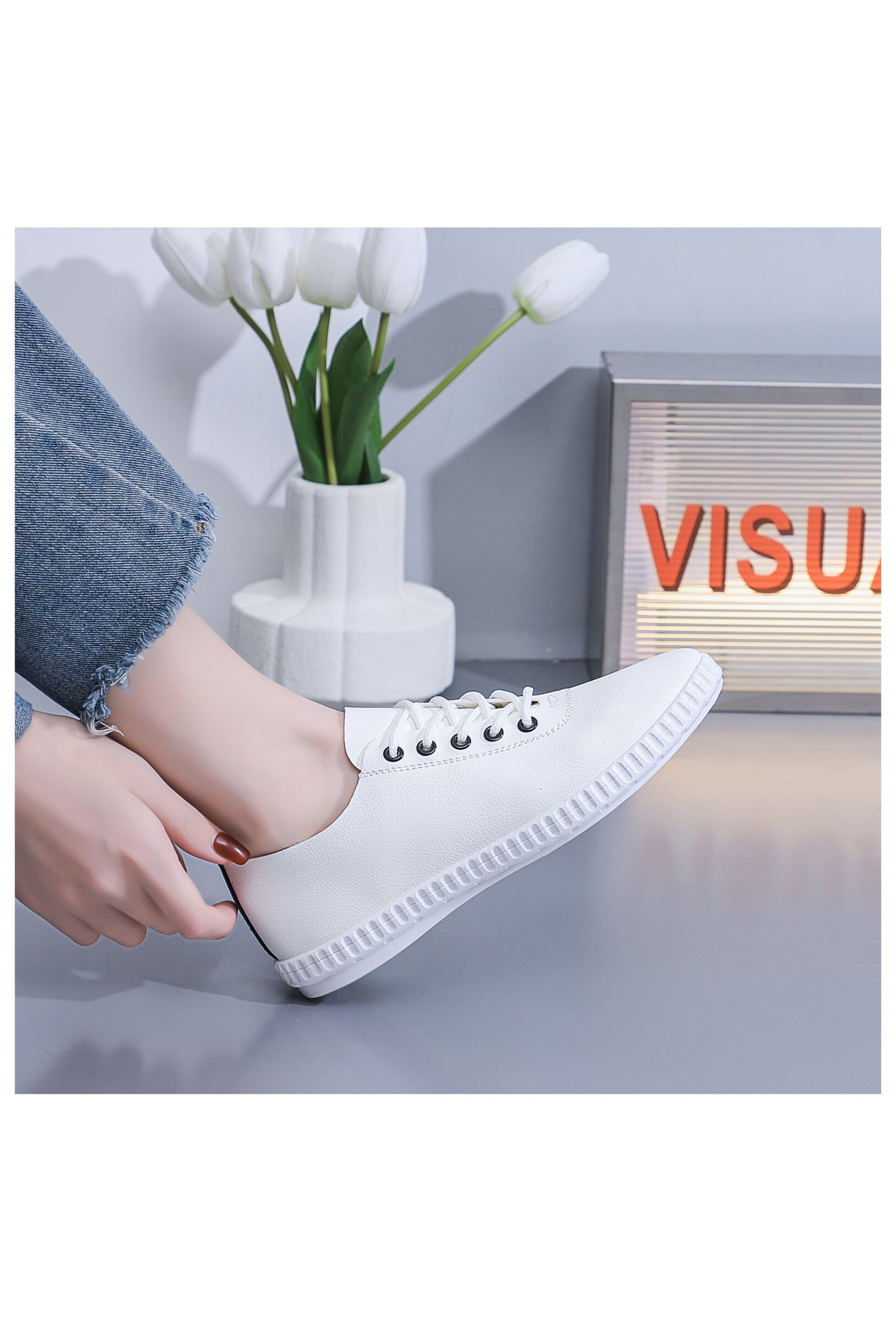 Wholesaler TANIA - C'M Paris - TENNIS SNEAKERS WITH THIN AND SOFT SOLE