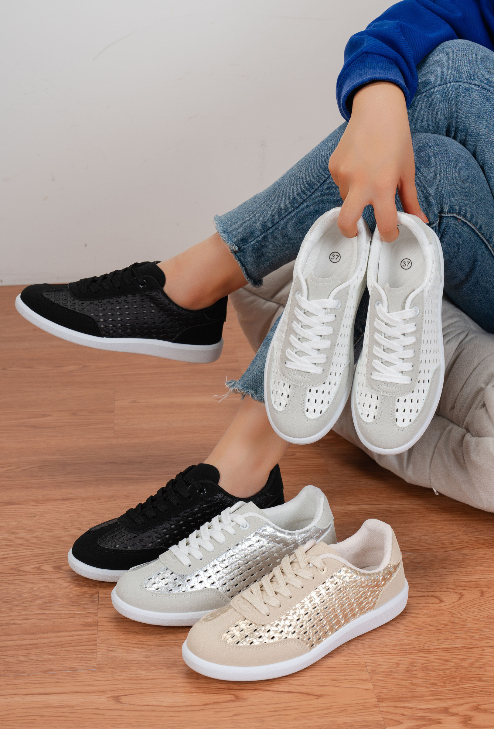 Wholesaler TANIA - C'M Paris - Lightweight Low-Top Sneakers with Perforated Texture and Shiny Finishes