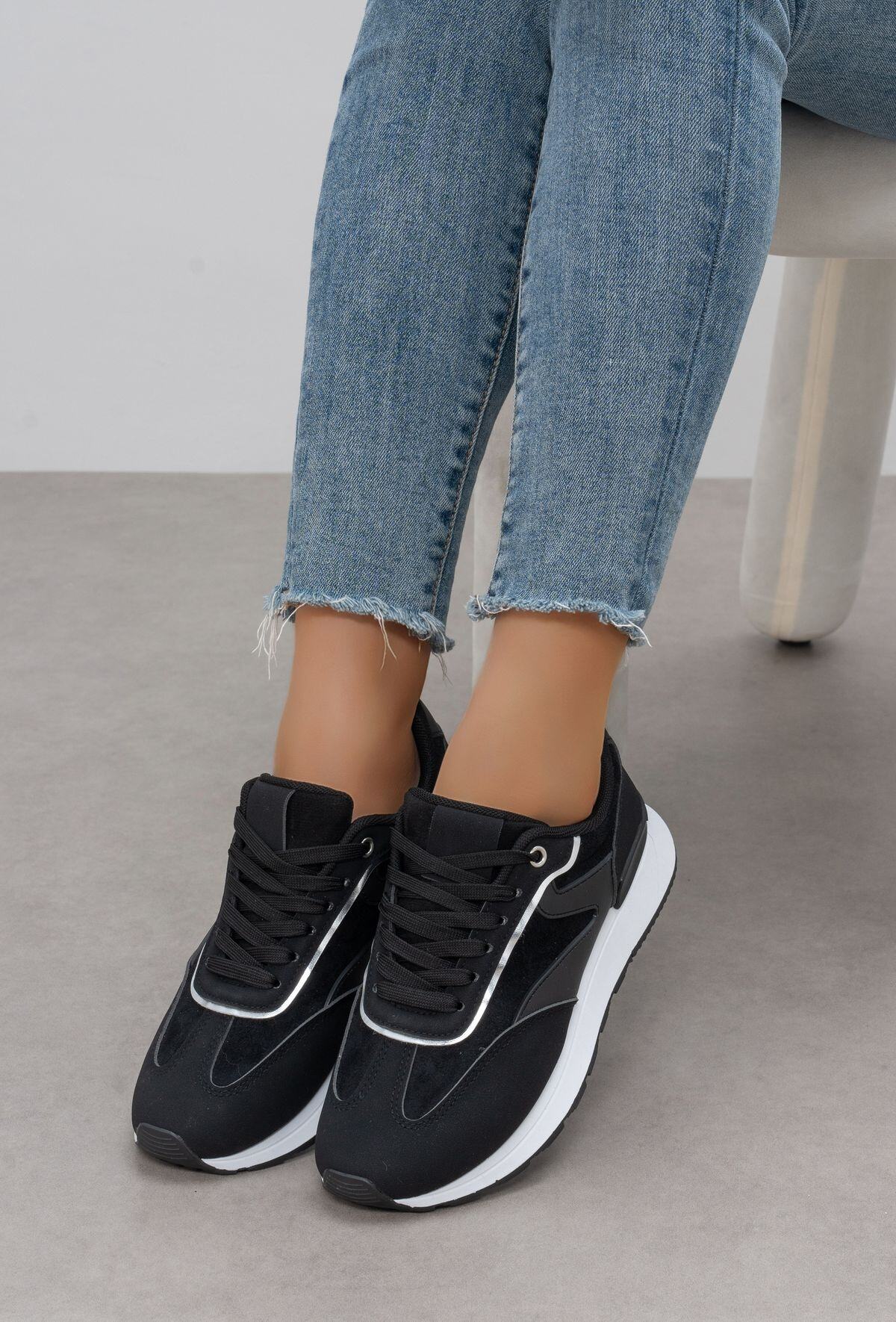 Wholesaler TANIA - C'M Paris - Sneakers