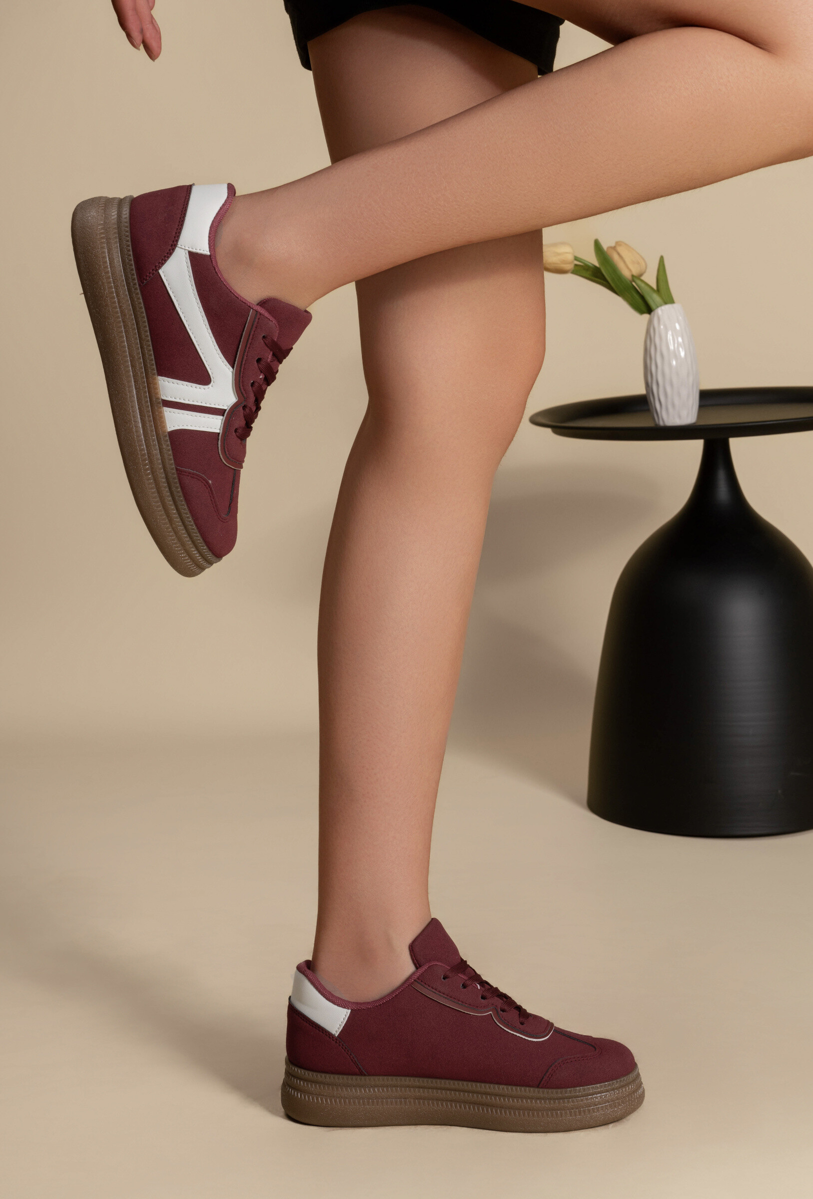 Großhändler TANIA - C'M Paris - Trendige Damensneaker aus Wildlederimitat mit Plateausohle