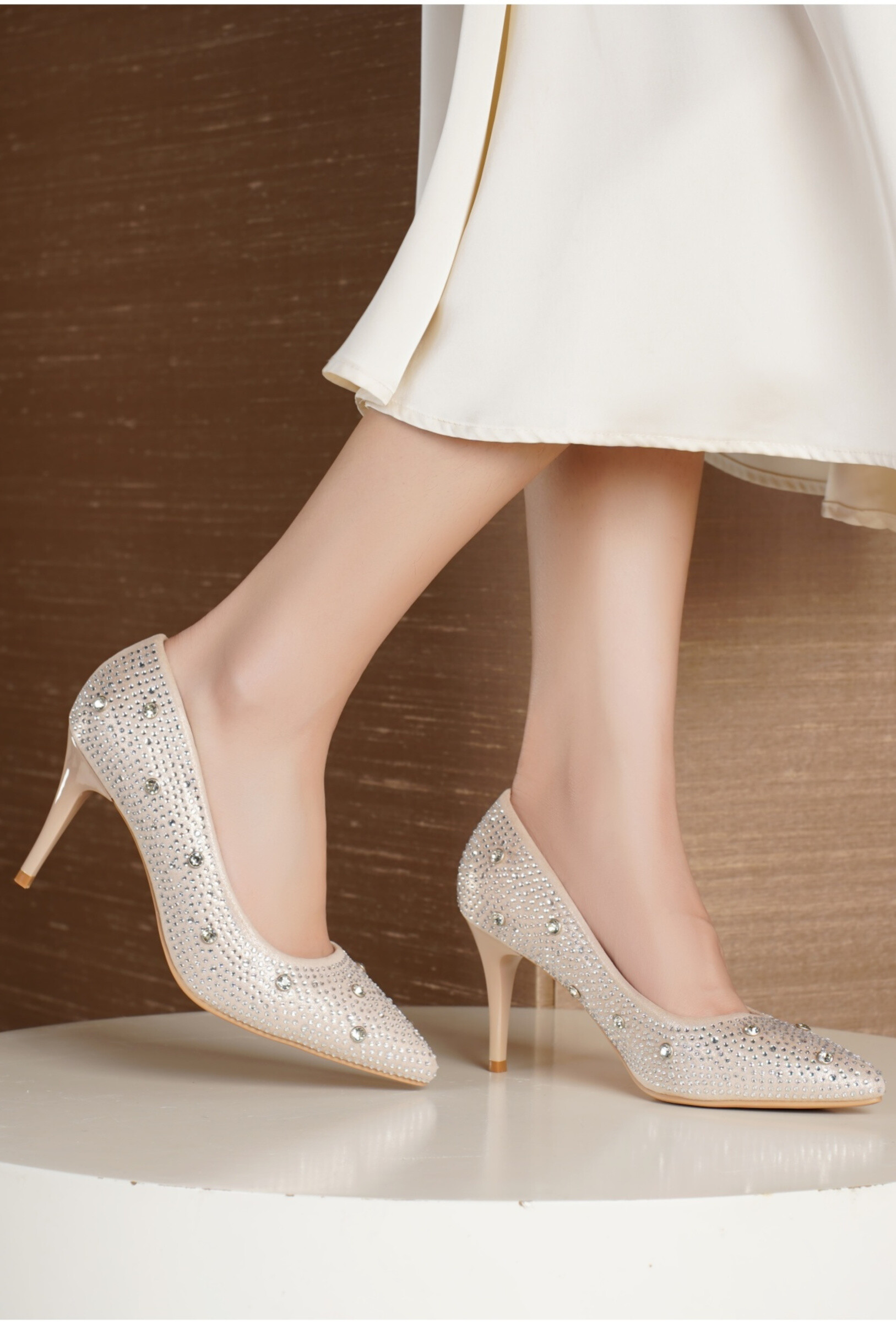 Wholesaler TANIA - C'M Paris - rhinestone suede pumps