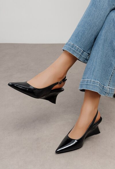 Großhändler TANIA - C'M Paris - Wedges mit umhüllendem Absatz Großhändler TANIA - C'M Paris - Wedges mit umhüllendem Absatz