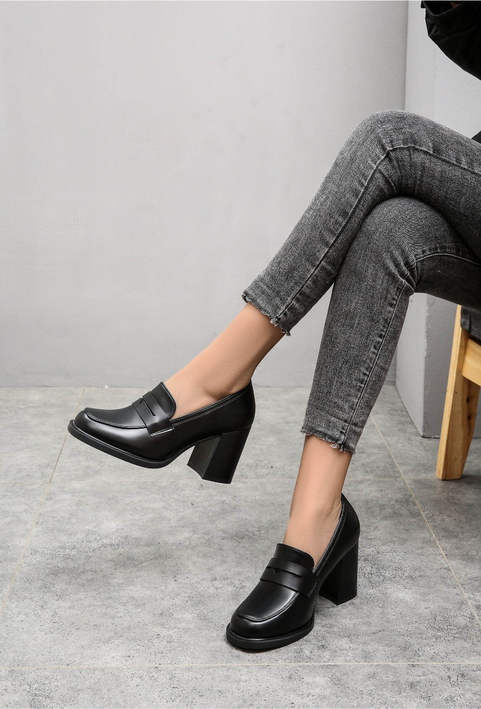 Mayorista TANIA - C'M Paris - mocasines de tacón