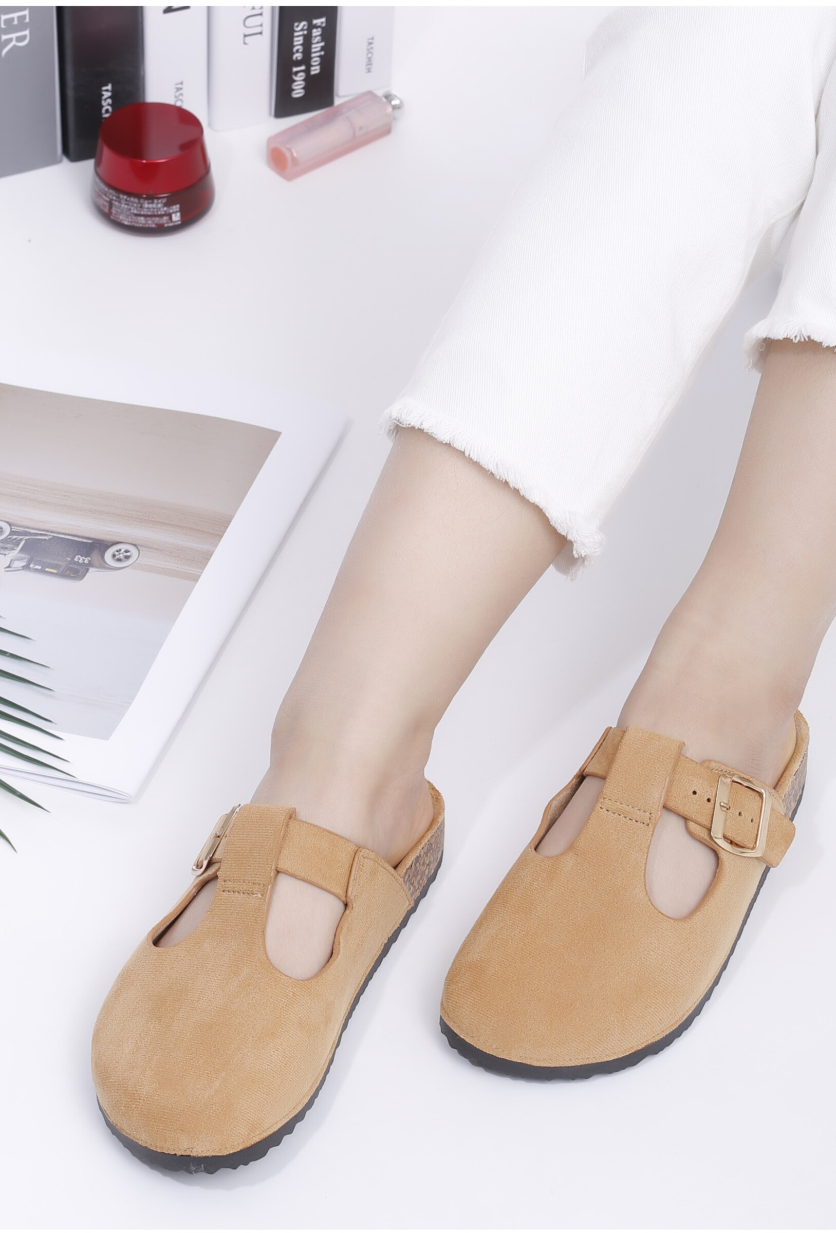 Wholesaler TANIA - C'M Paris - openwork mules