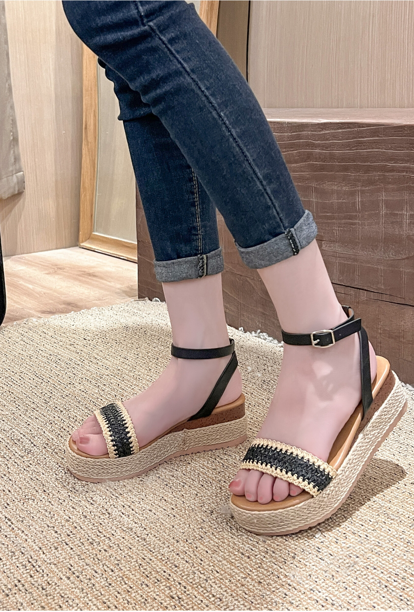 Wholesaler TANIA - C'M Paris - rope platform sole sandals