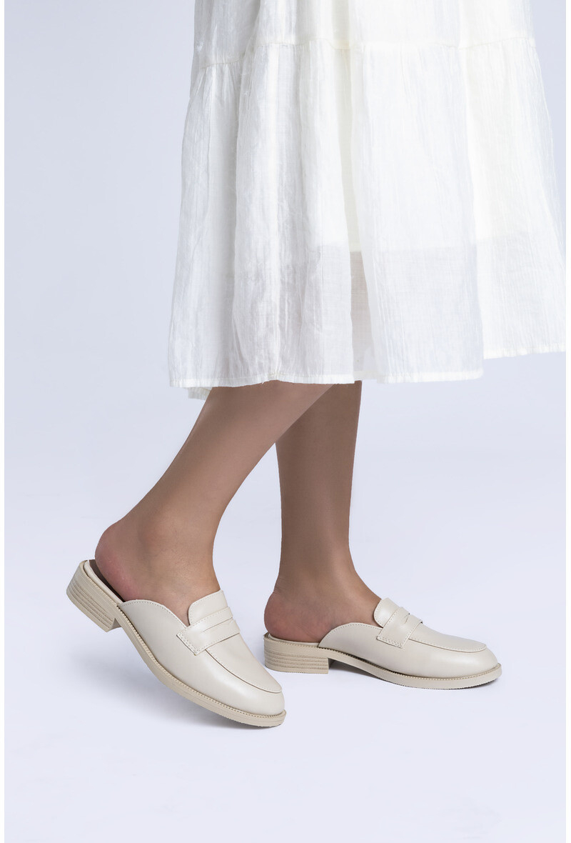 Wholesaler TANIA - C'M Paris - simple synthetic mules